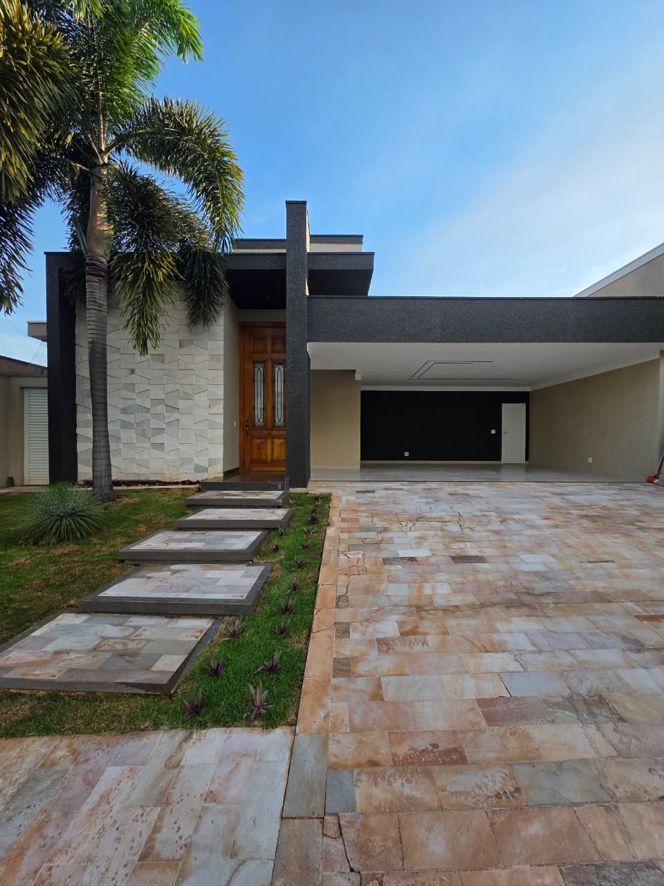 Casa em condomínio - Locação