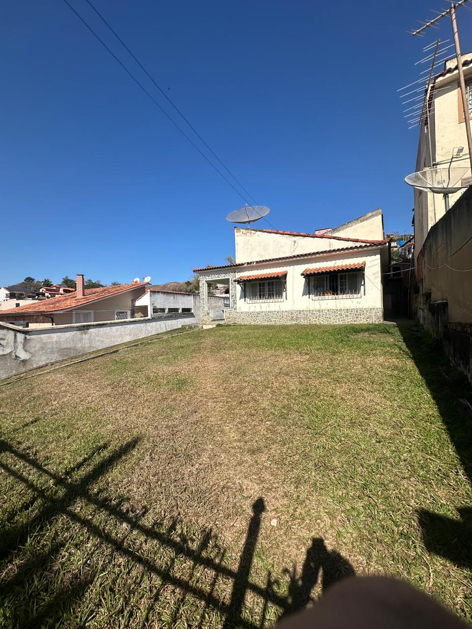 Ótima Casa no Centro em Vassouras RJ