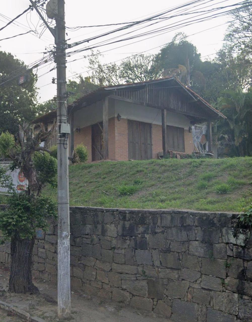 Excelente Área no Mello Afonso  em Vassouras RJ