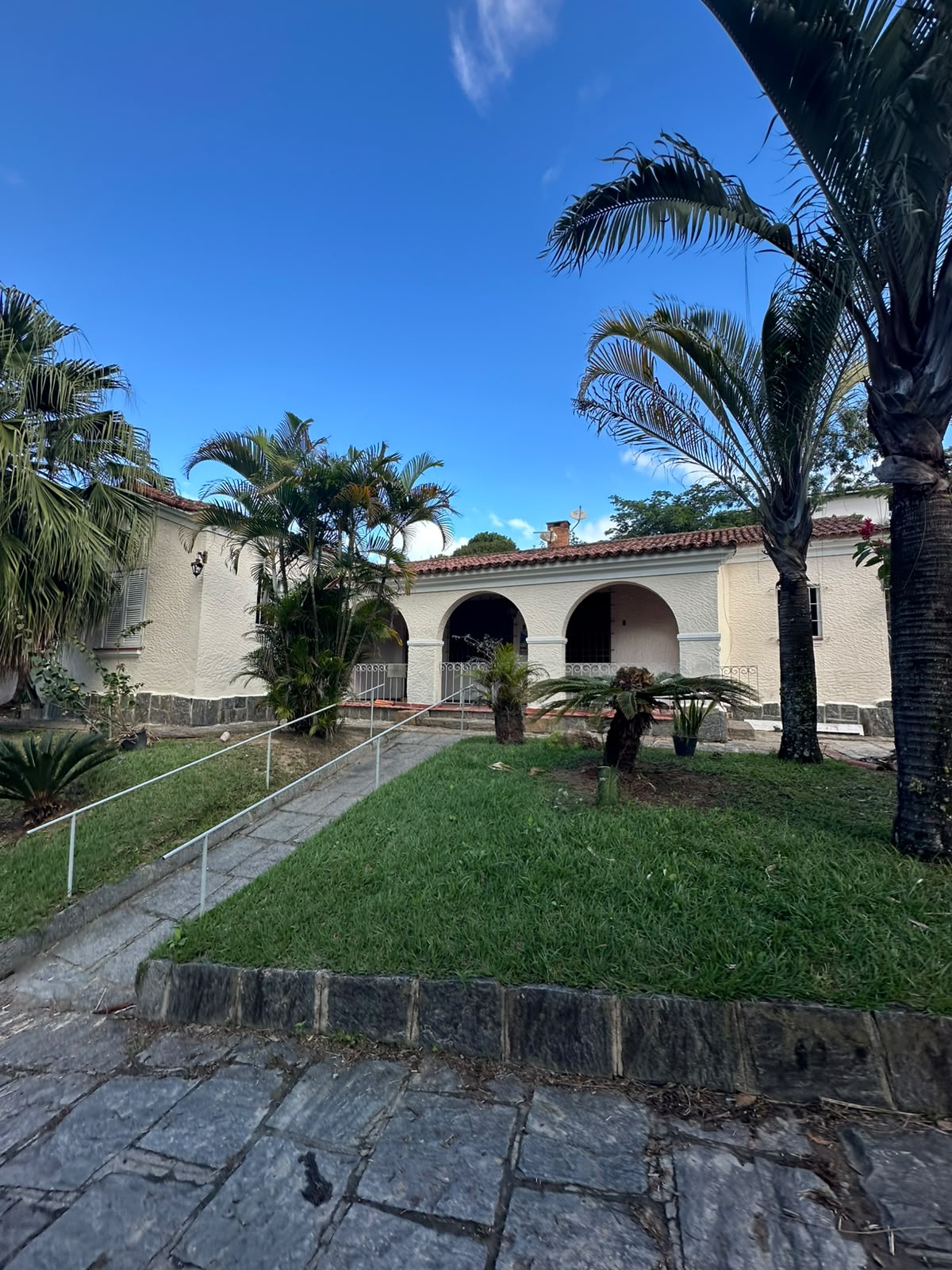Fantástica Casa Térrea no Madruga em Vassouras RJ