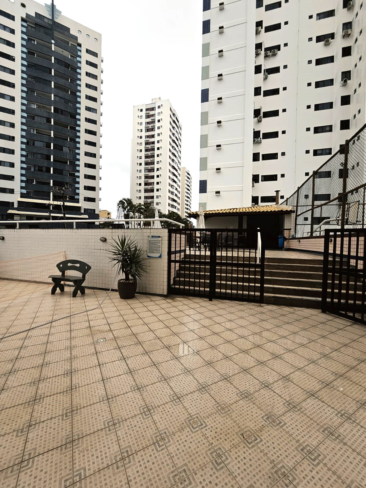 Confortável Apartamento no Costa Azul em Salvador Novo