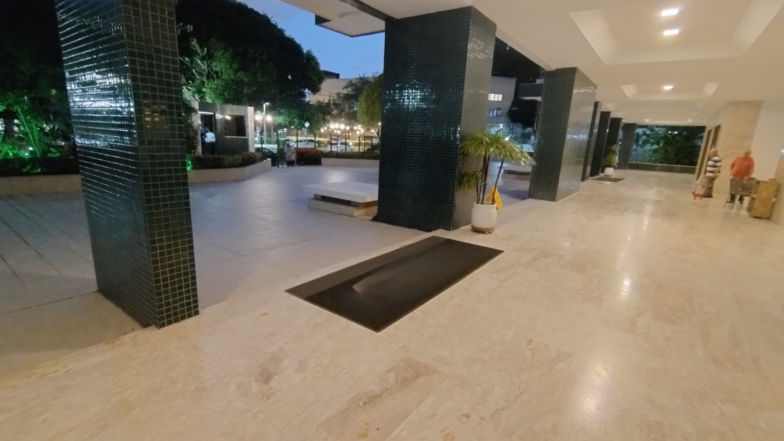 Moderno Apartamento no Itaigara em Salvador Novo