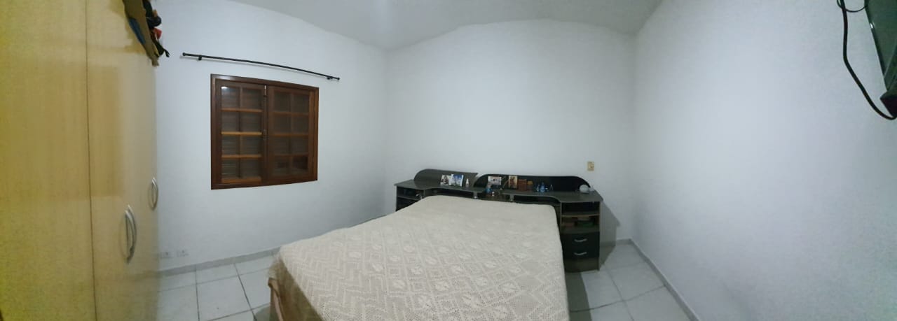 Ótima Casa no Loteamento Vila Olímpia em Taubaté SP