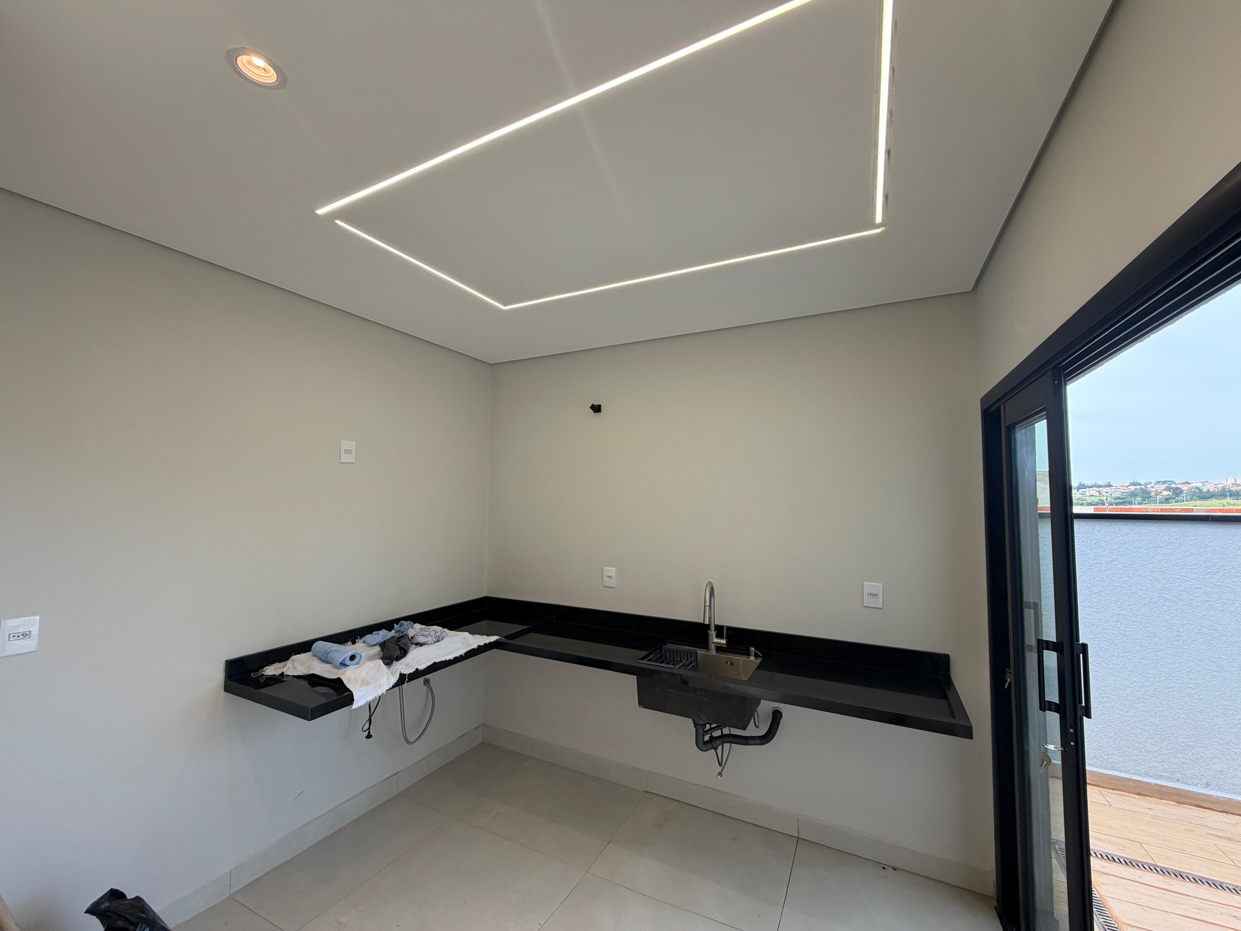 Casa à Venda em Boituva no Residencial Reserva dos Ipês - 3 Quartos ( 1 Suíte)