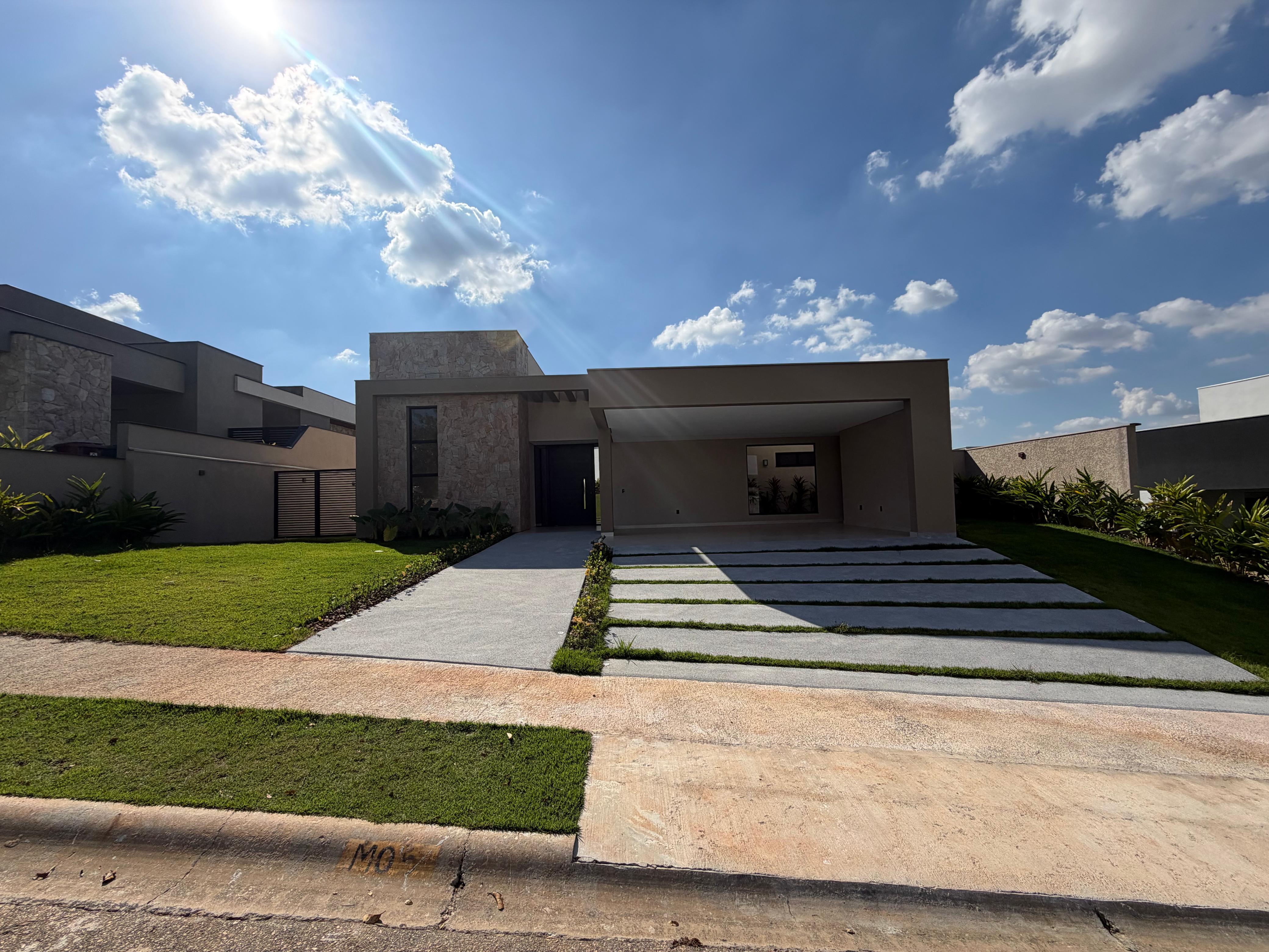 Casa em condomínio - Venda