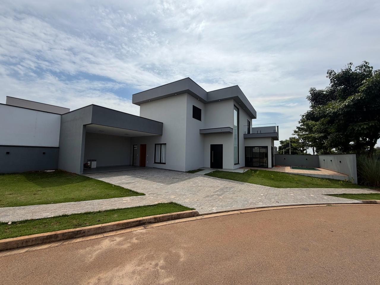 Casa em condomínio - Venda