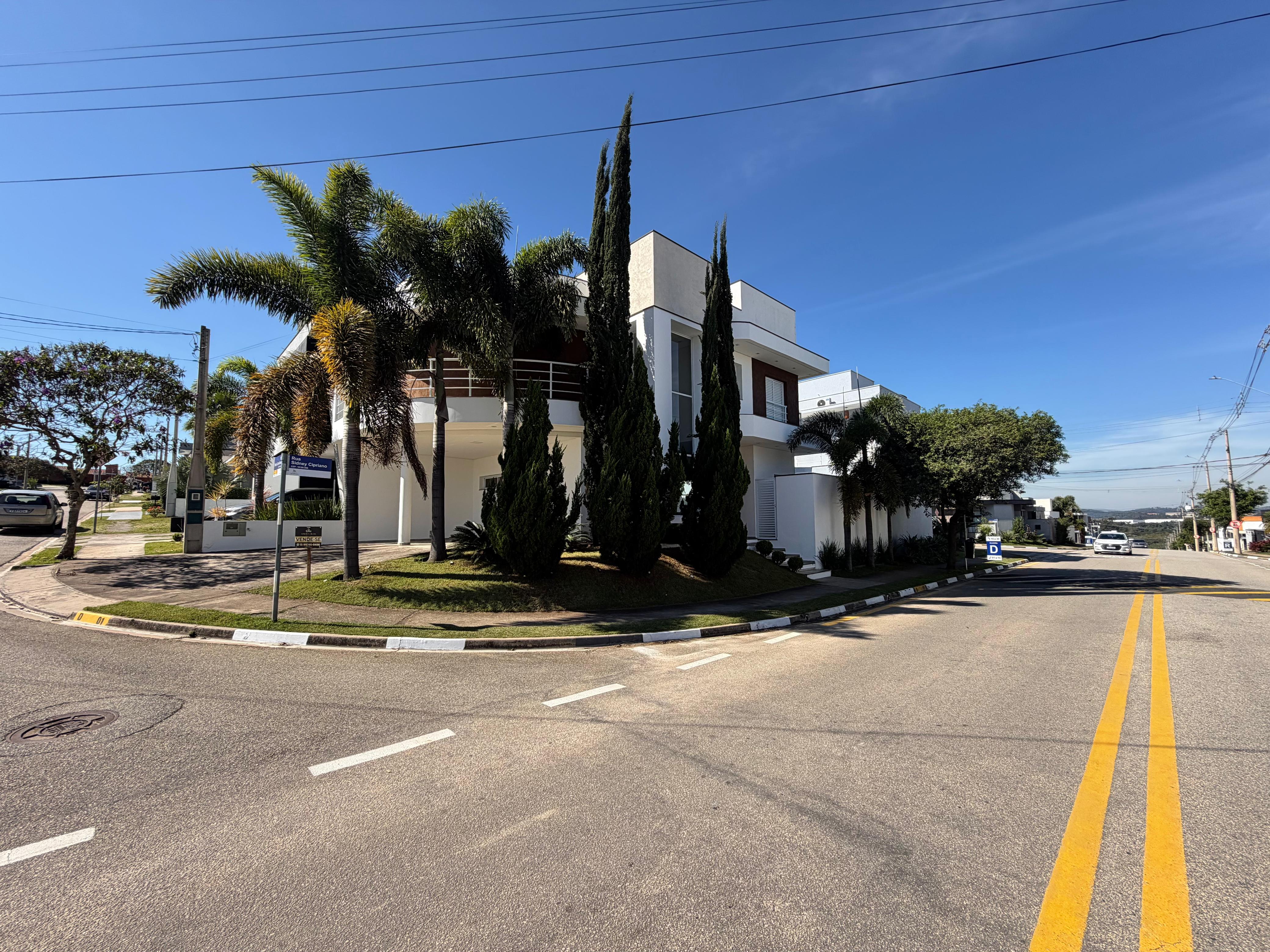 Casa em condomínio - Venda