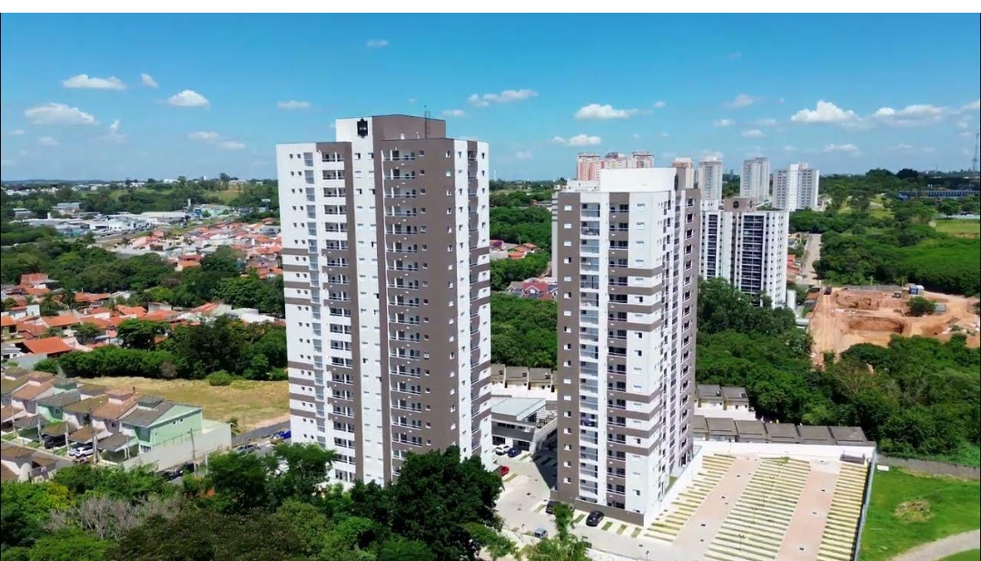 Apartamento em Condomínio