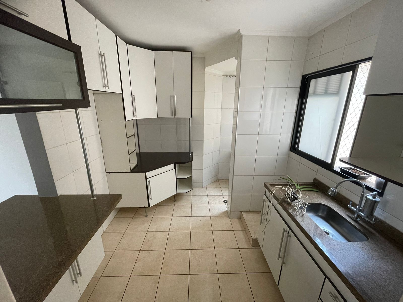  Apartamento no Condomínio Morada das Américas