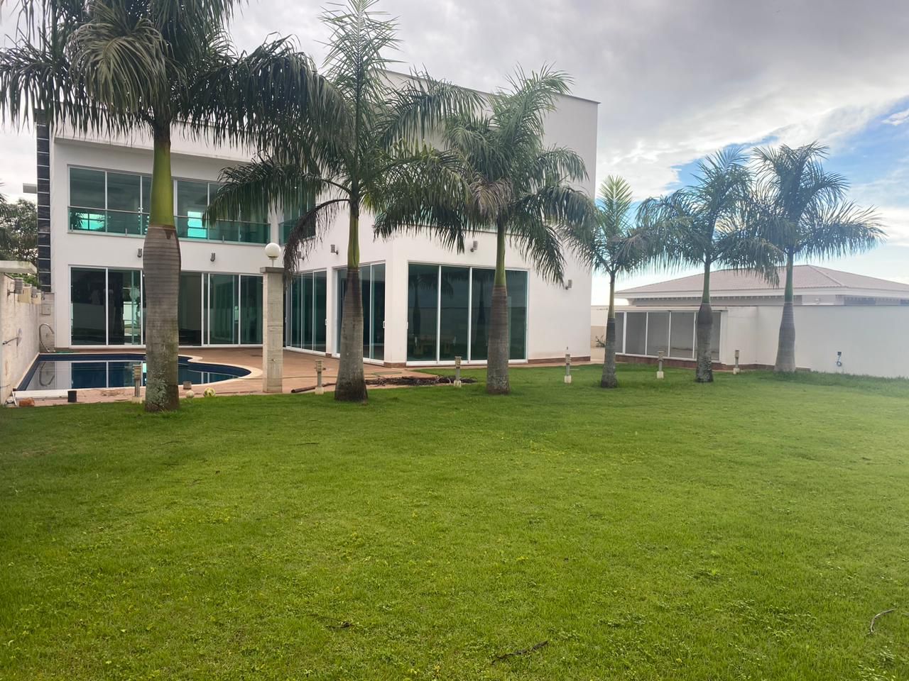 Sobrado no Condominio Saint Patrick   / Venda ou Locação 