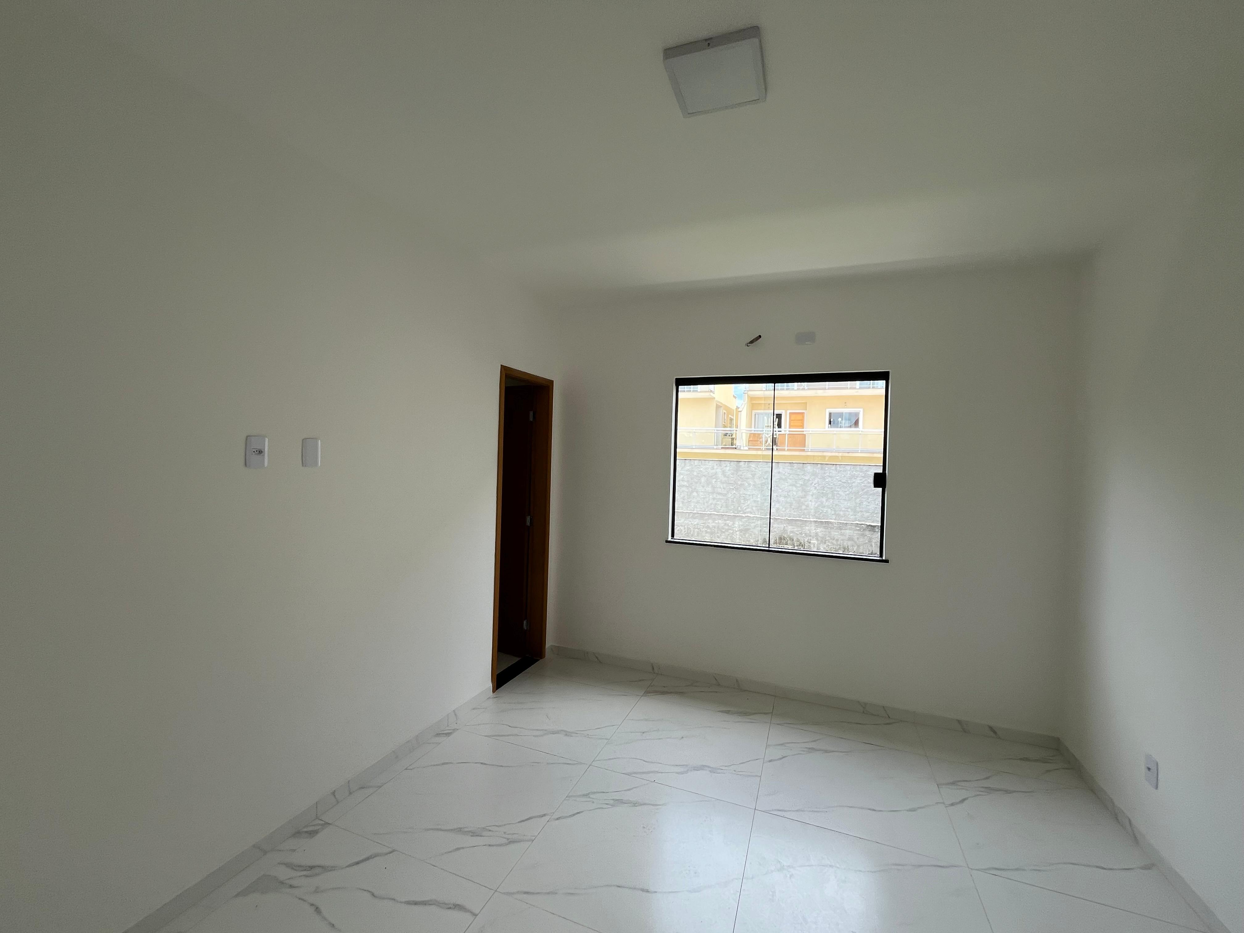Duplex à venda com 2 quartos no Barroco, Itaipuaçu, Maricá