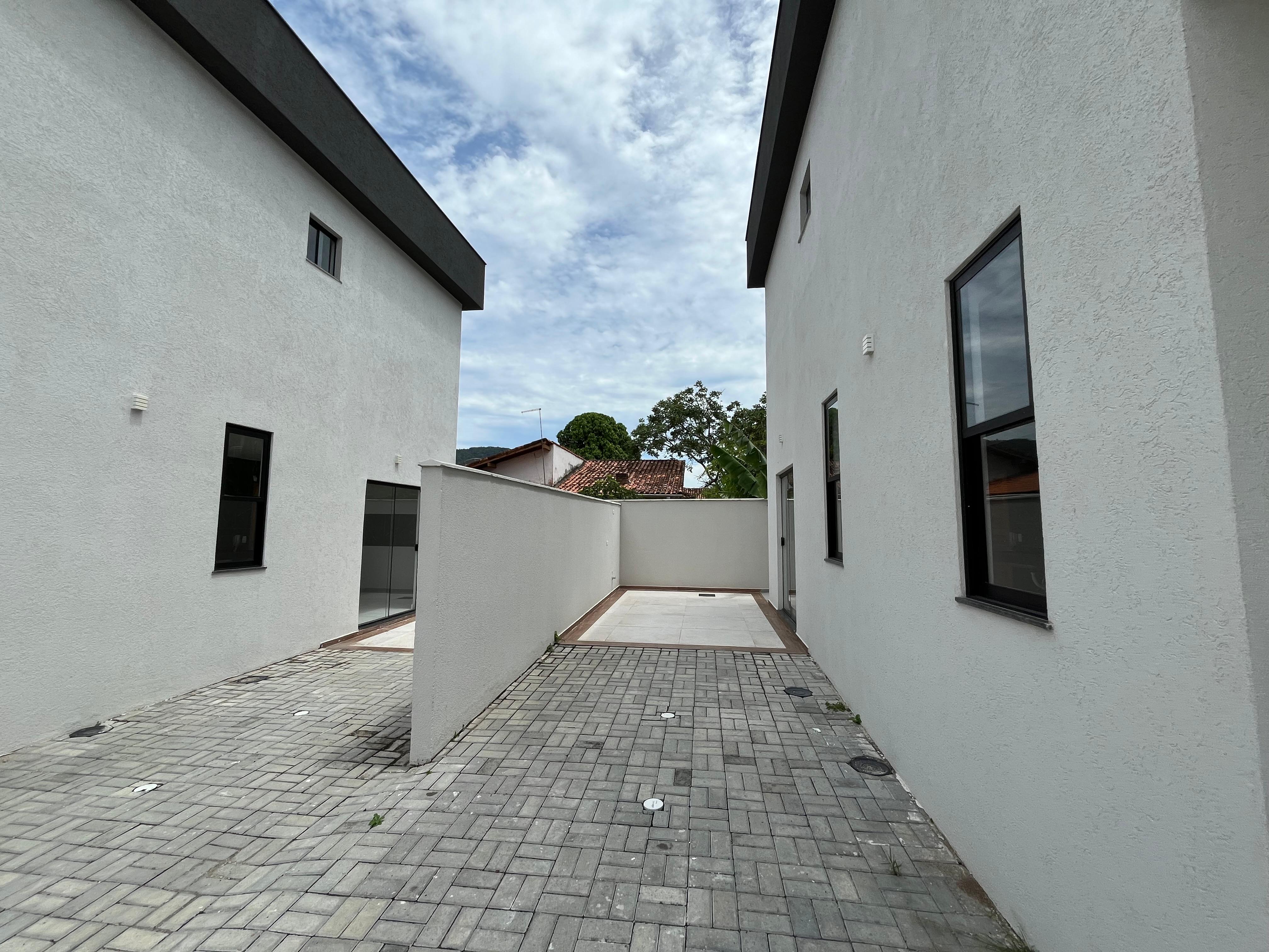 Duplex à venda com 2 quartos no Barroco, Itaipuaçu, Maricá