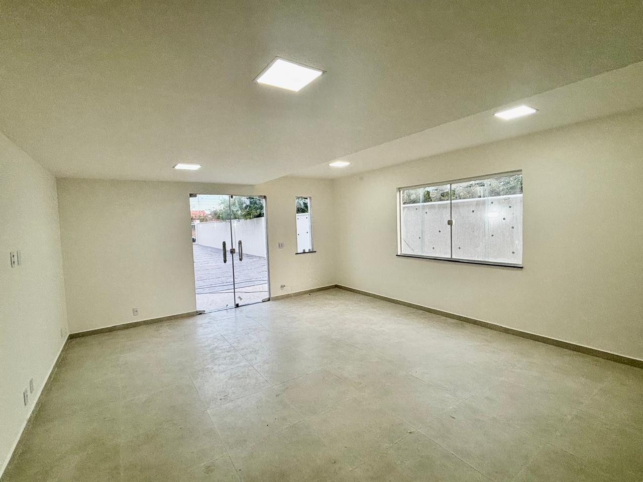  Casa linear e independente com 3 quartos no São Bento da Lagoa, Itaipuaçu, Maricá(RJ)