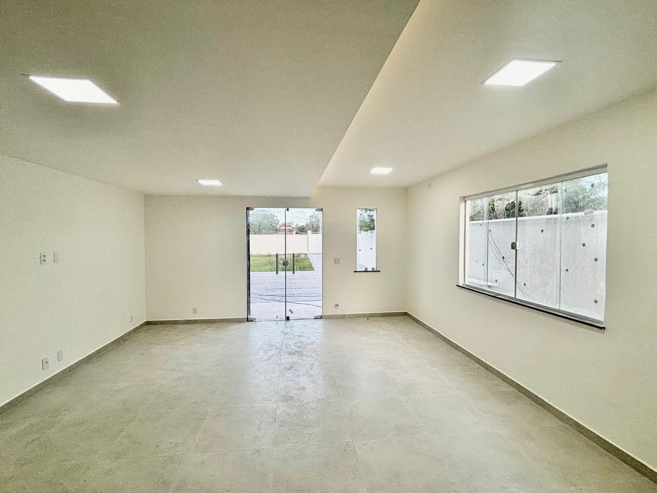  Casa linear e independente com 3 quartos no São Bento da Lagoa, Itaipuaçu, Maricá(RJ)