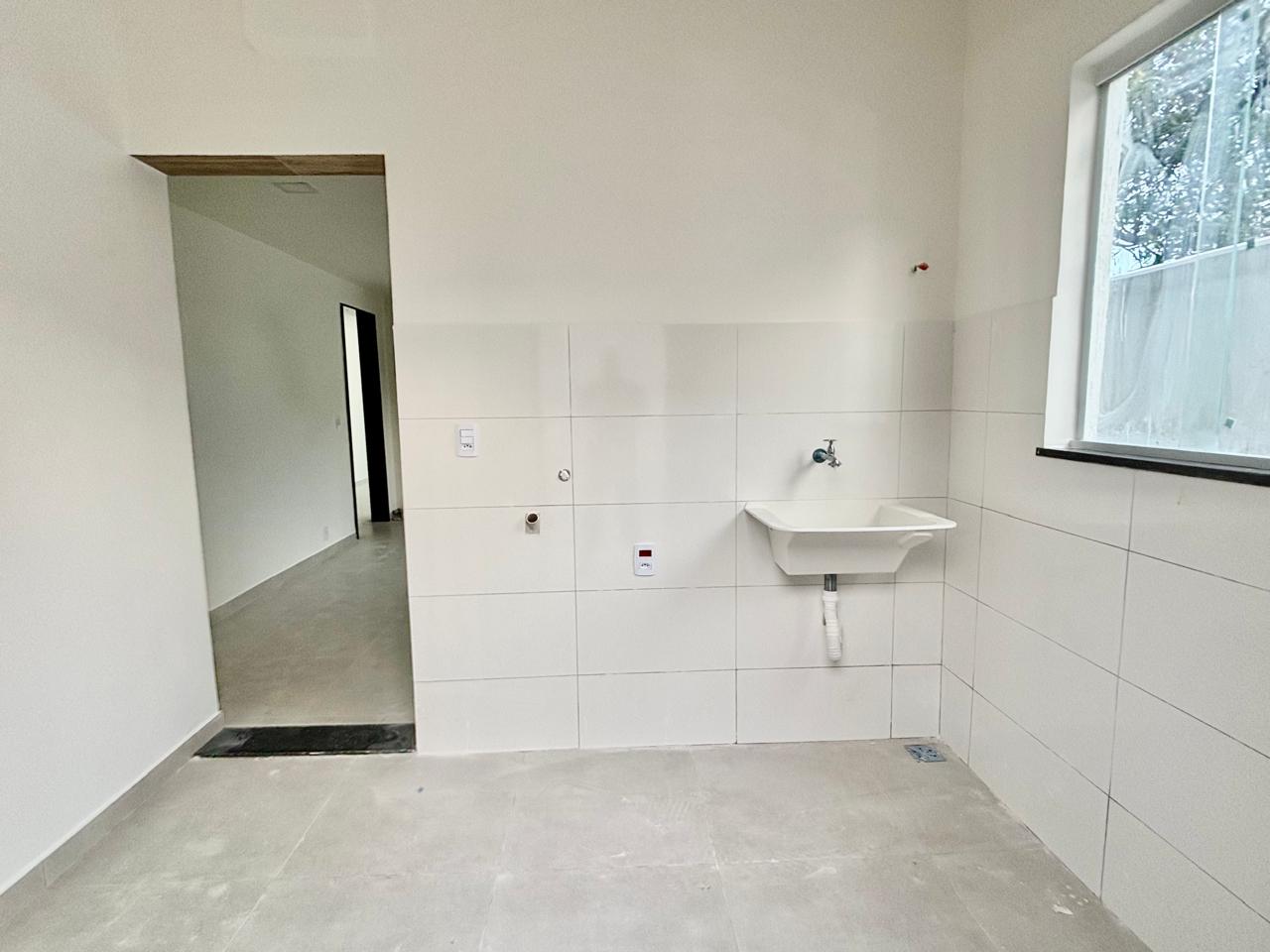  Casa linear e independente com 3 quartos no São Bento da Lagoa, Itaipuaçu, Maricá(RJ)