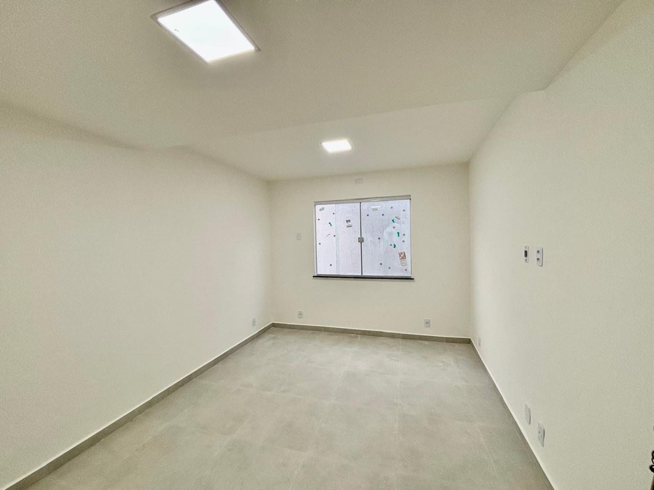  Casa linear e independente com 3 quartos no São Bento da Lagoa, Itaipuaçu, Maricá(RJ)