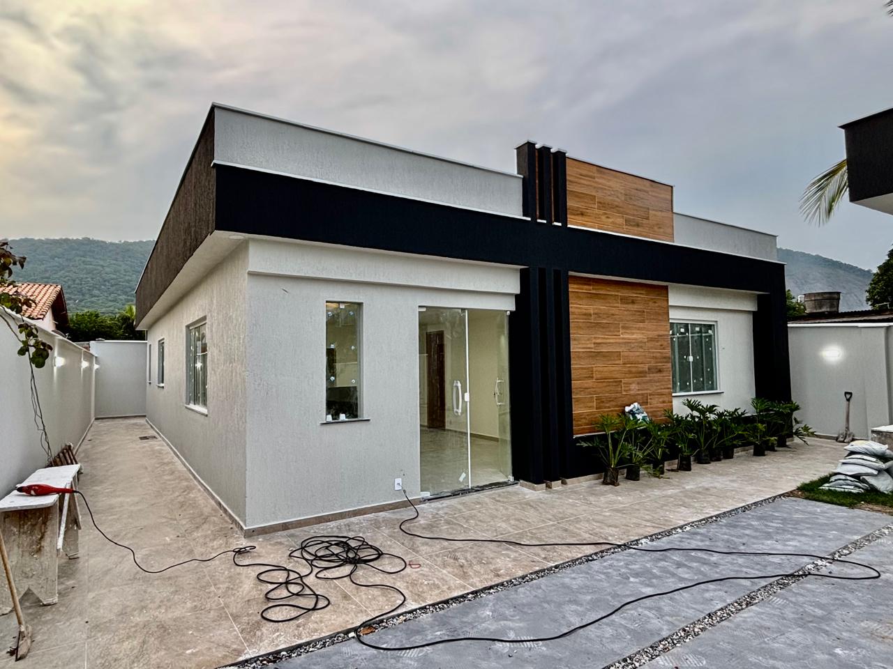 Casa linear e independente com 3 quartos no São Bento da Lagoa, Itaipuaçu, Maricá(RJ)