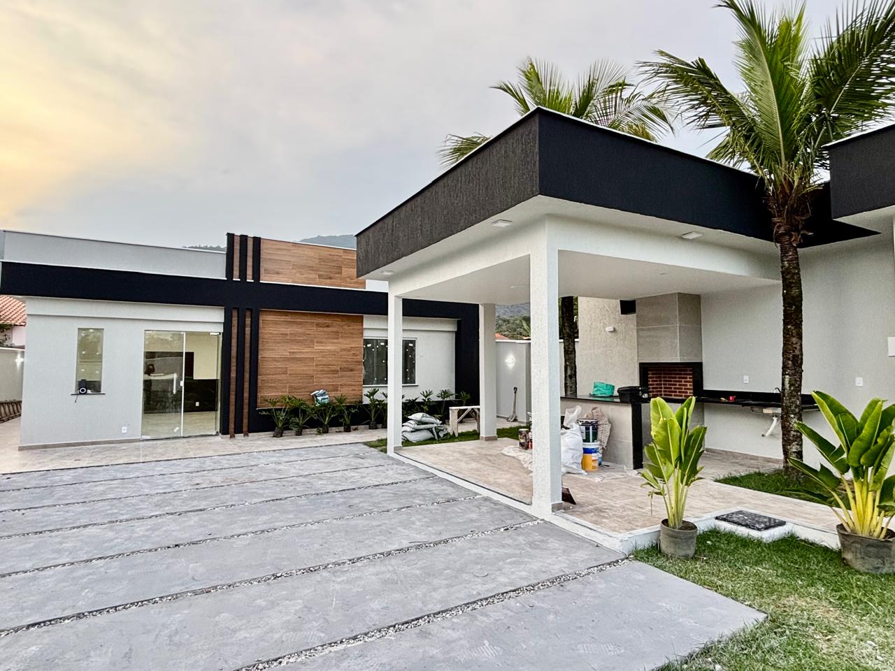  Casa linear e independente com 3 quartos no São Bento da Lagoa, Itaipuaçu, Maricá(RJ)