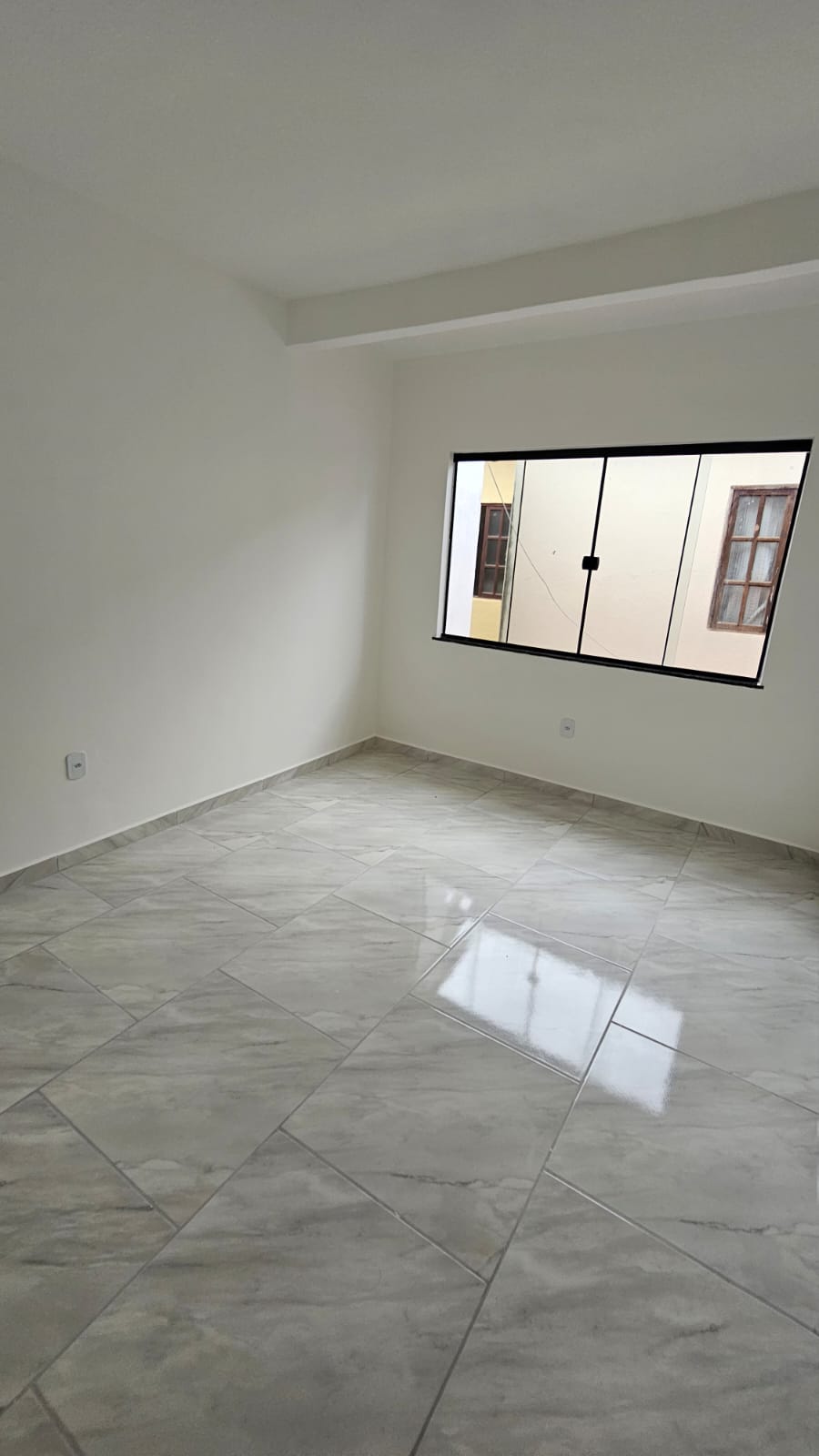 Casa duplex em condomínio à venda no Barroco, em Itaipuaçu, Maricá.
