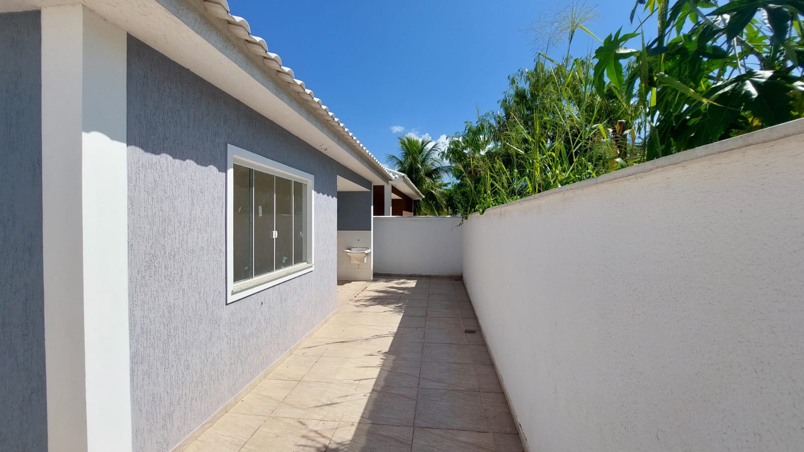Charmosa Casa com 3 quartos na Estrada dos Cajueiros (Itaipuaçu) em Maricá