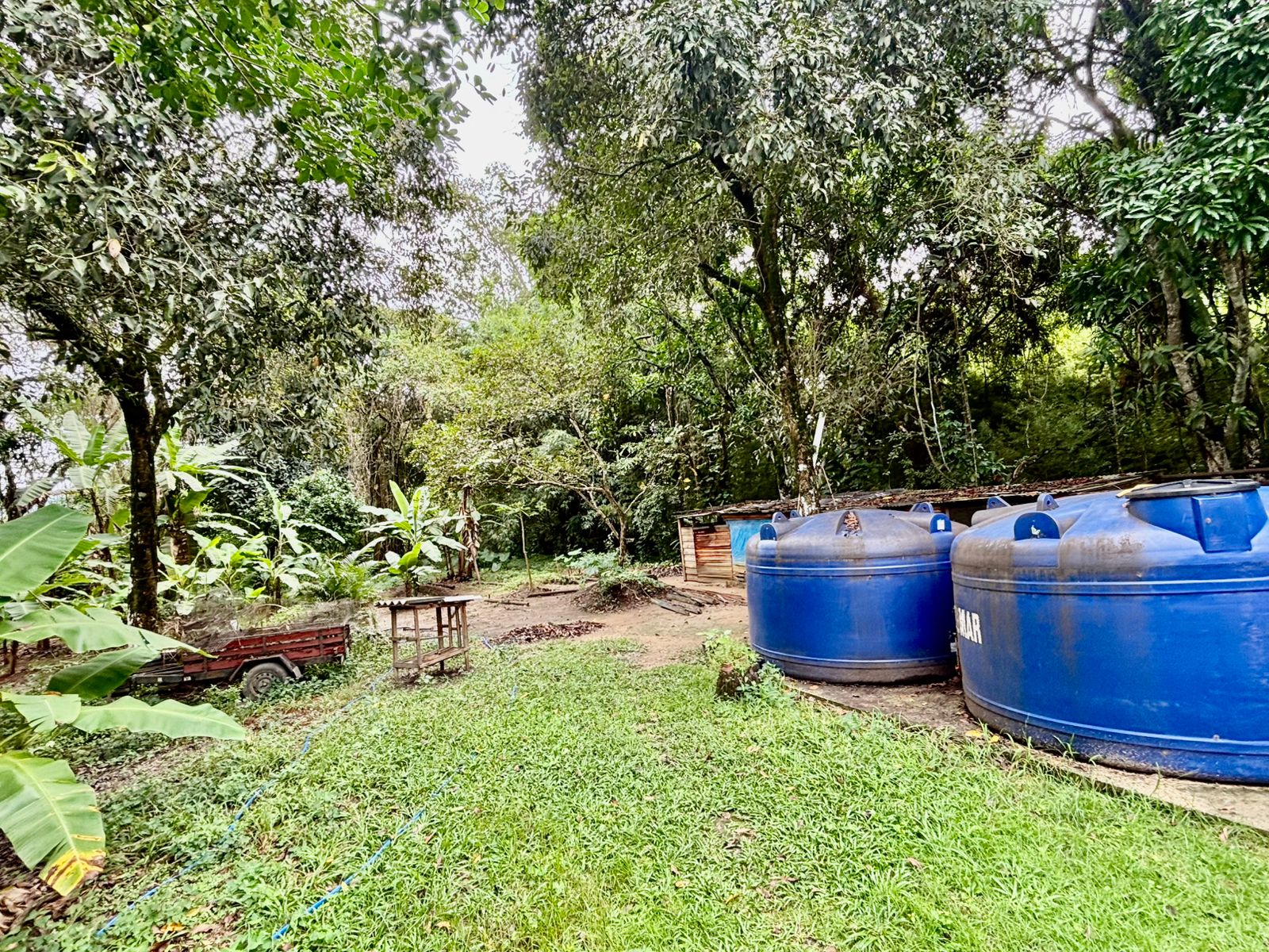 Apartamento térreo com 2 quartos à venda em condomínio em Maricá (RJ)!