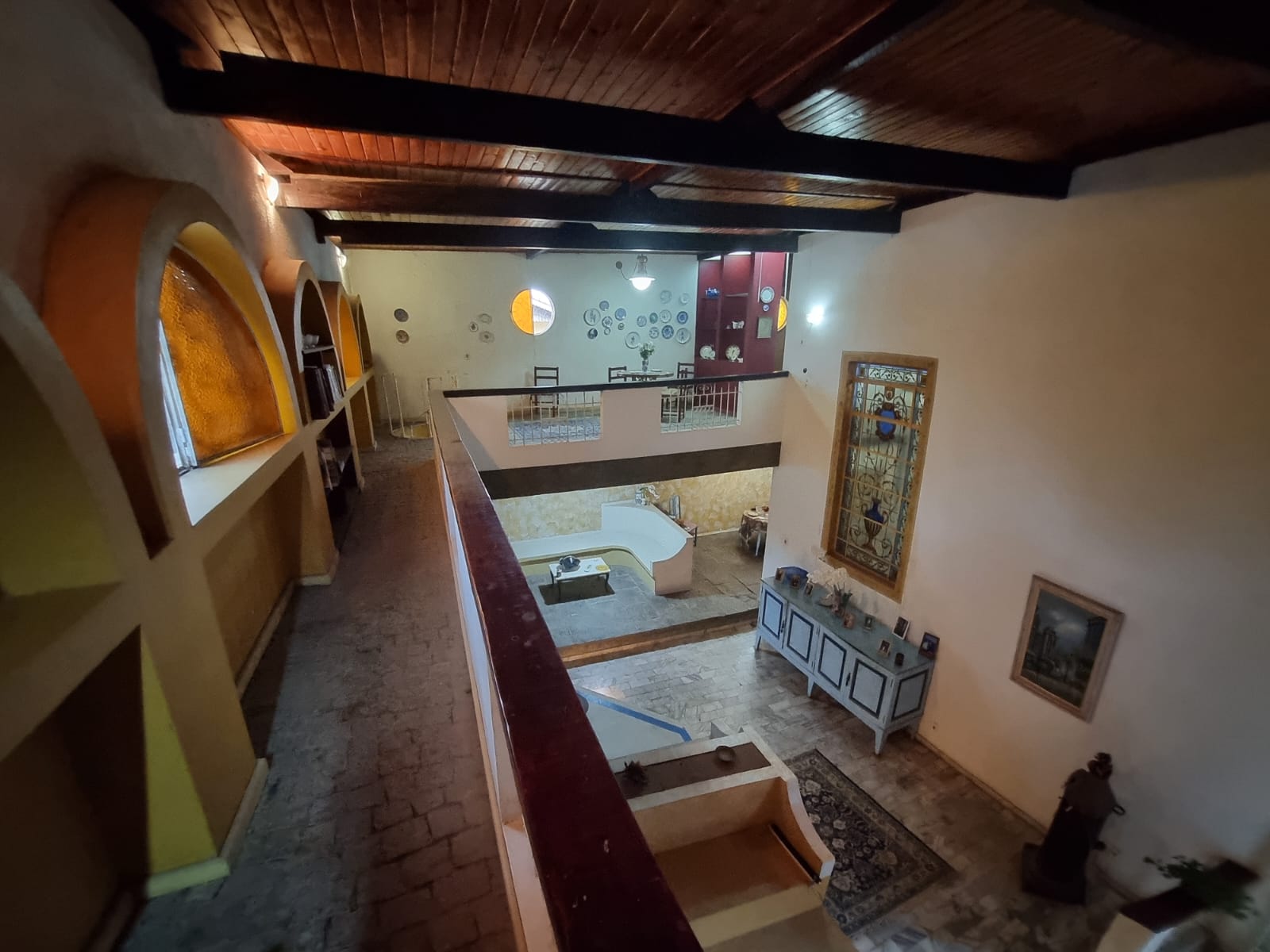 Espaçosa casa comercial para alugar no Barroco, Itaipuaçu, Maricá(RJ)