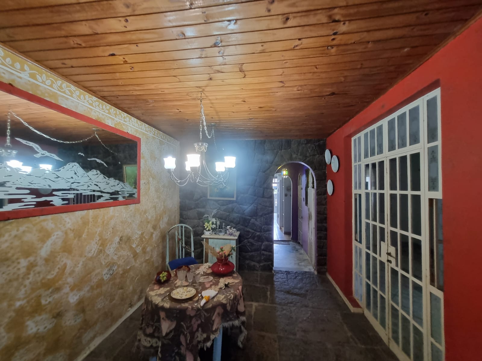 Espaçosa casa comercial para alugar no Barroco, Itaipuaçu, Maricá(RJ)