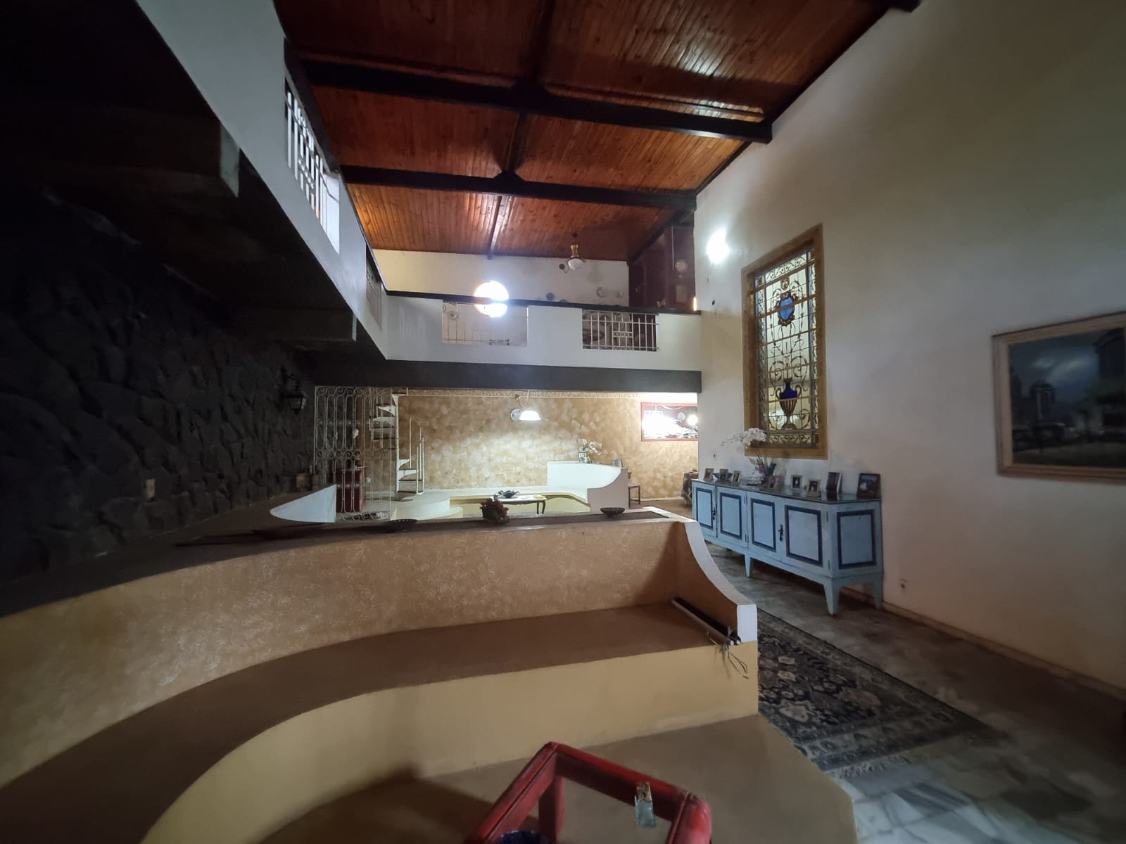 Espaçosa casa comercial para alugar no Barroco, Itaipuaçu, Maricá(RJ)