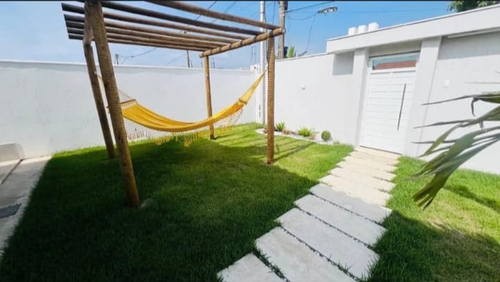 Casa mobiliada com 3 quartos para locação no Jardim Atlântico, em Itaipuaçu, Maricá (RJ)!