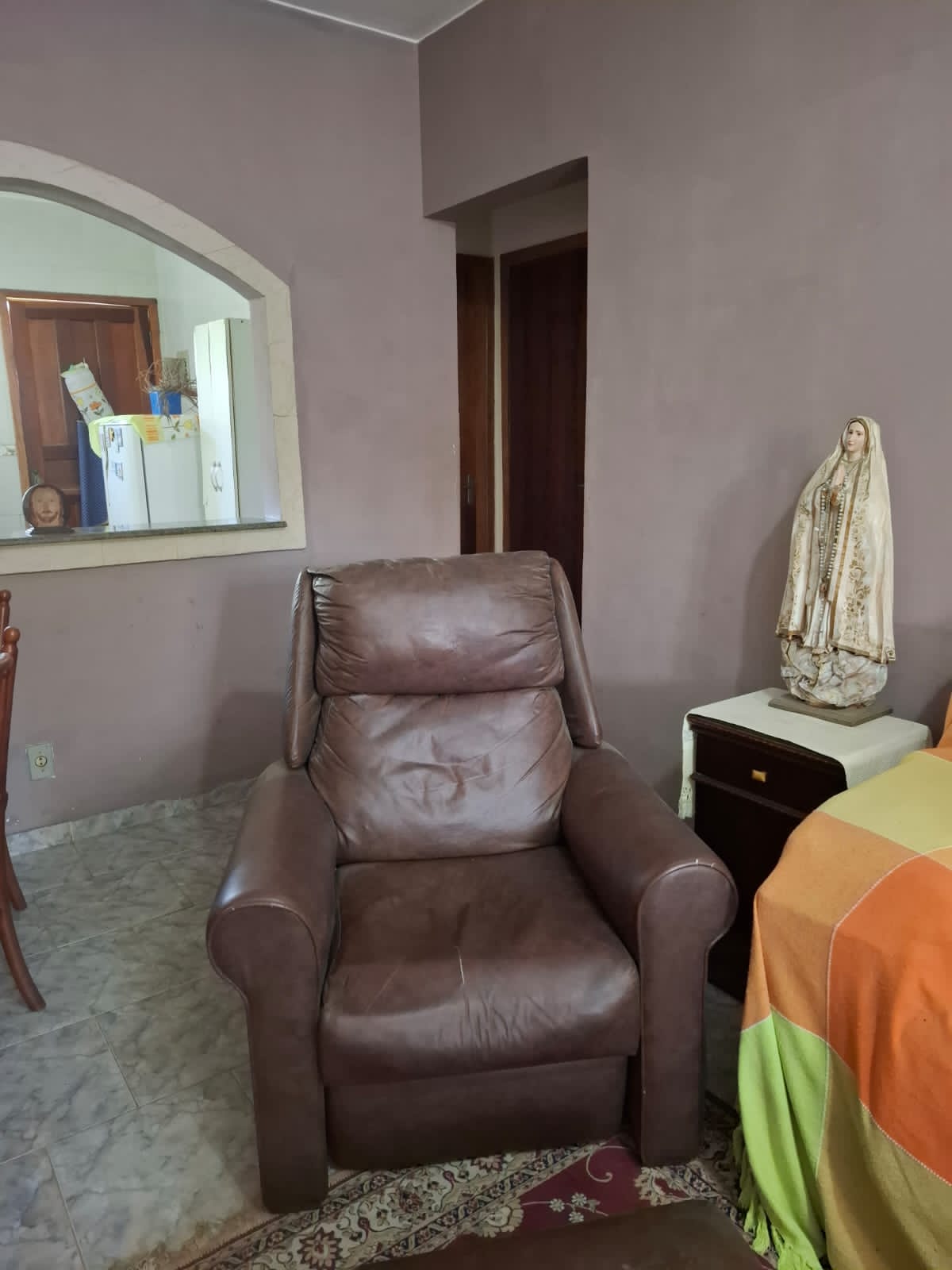 Casa semimobiliada com 2 quartos para locação em Chácaras de Inoã, Maricá (RJ)!