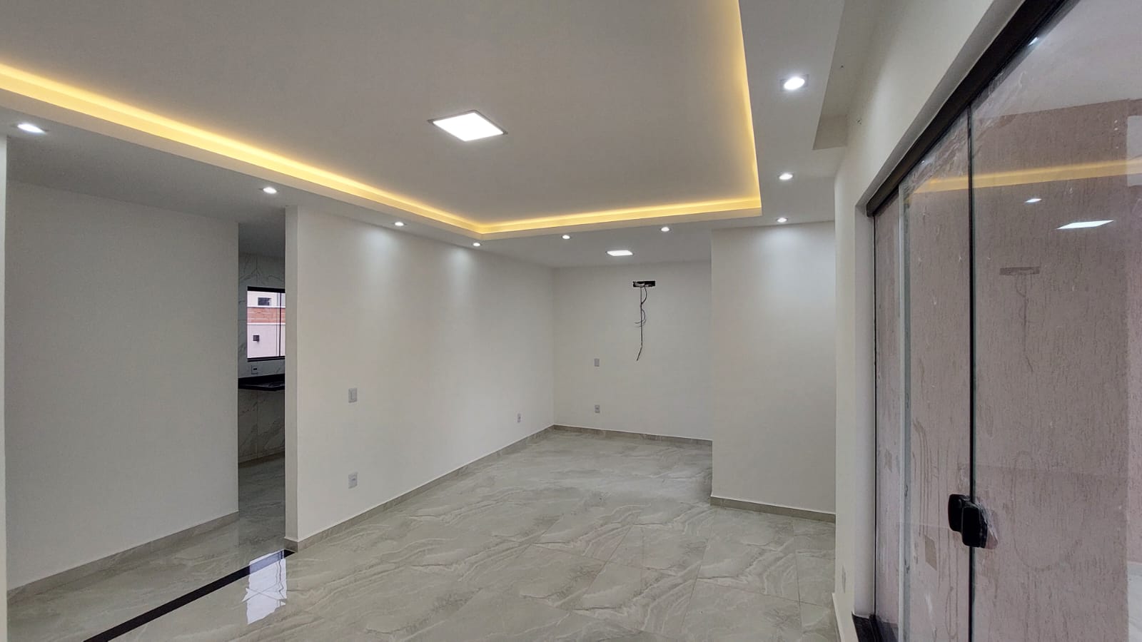  Casa duplex com 2 suítes em Condomínio fechado em Ubatiba, Maricá(RJ)
