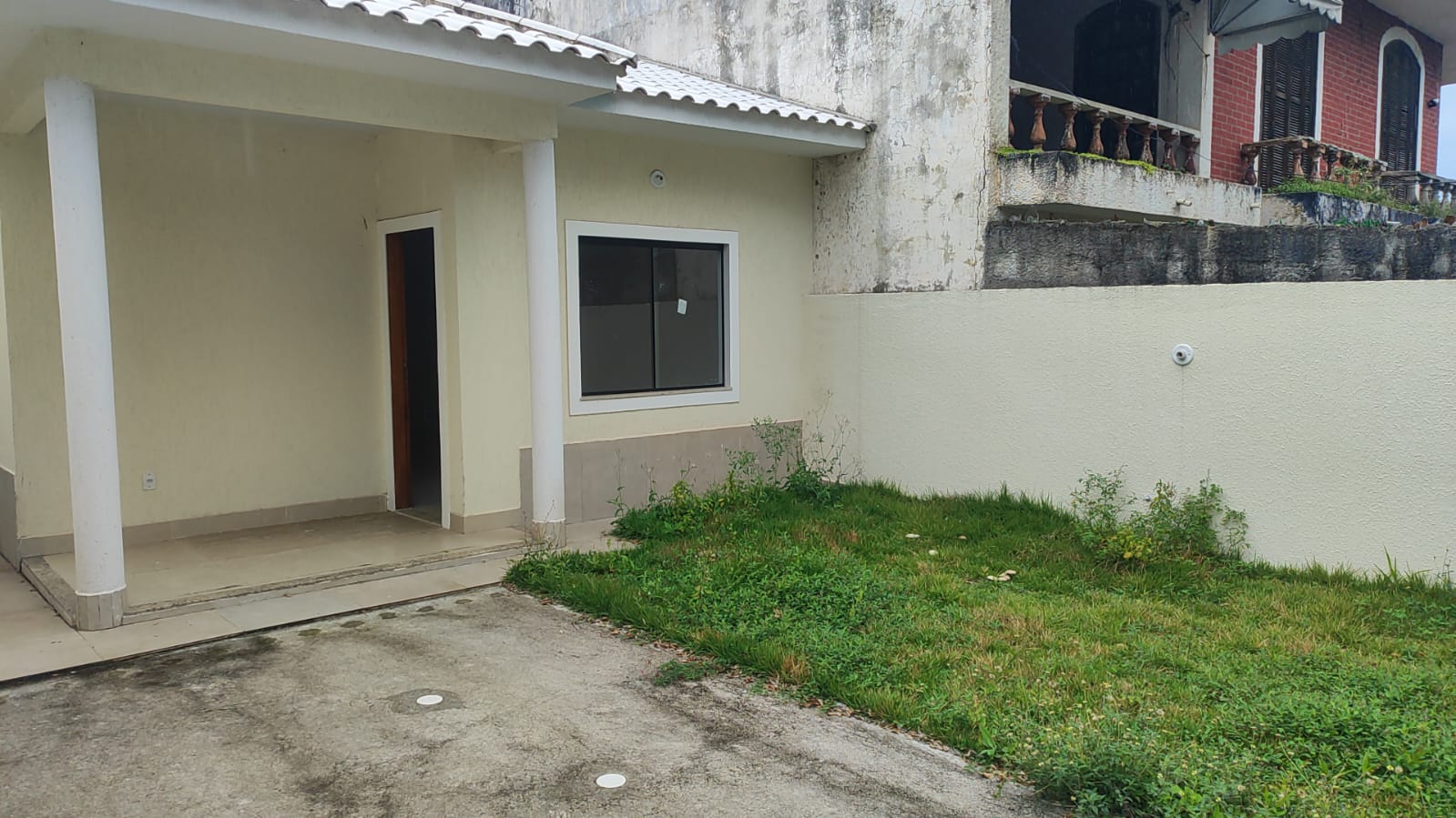 Casa com 3 quartos e garagem para locação no Jardim Atlântico Oeste, em Itaipuaçu, Maricá (RJ)!