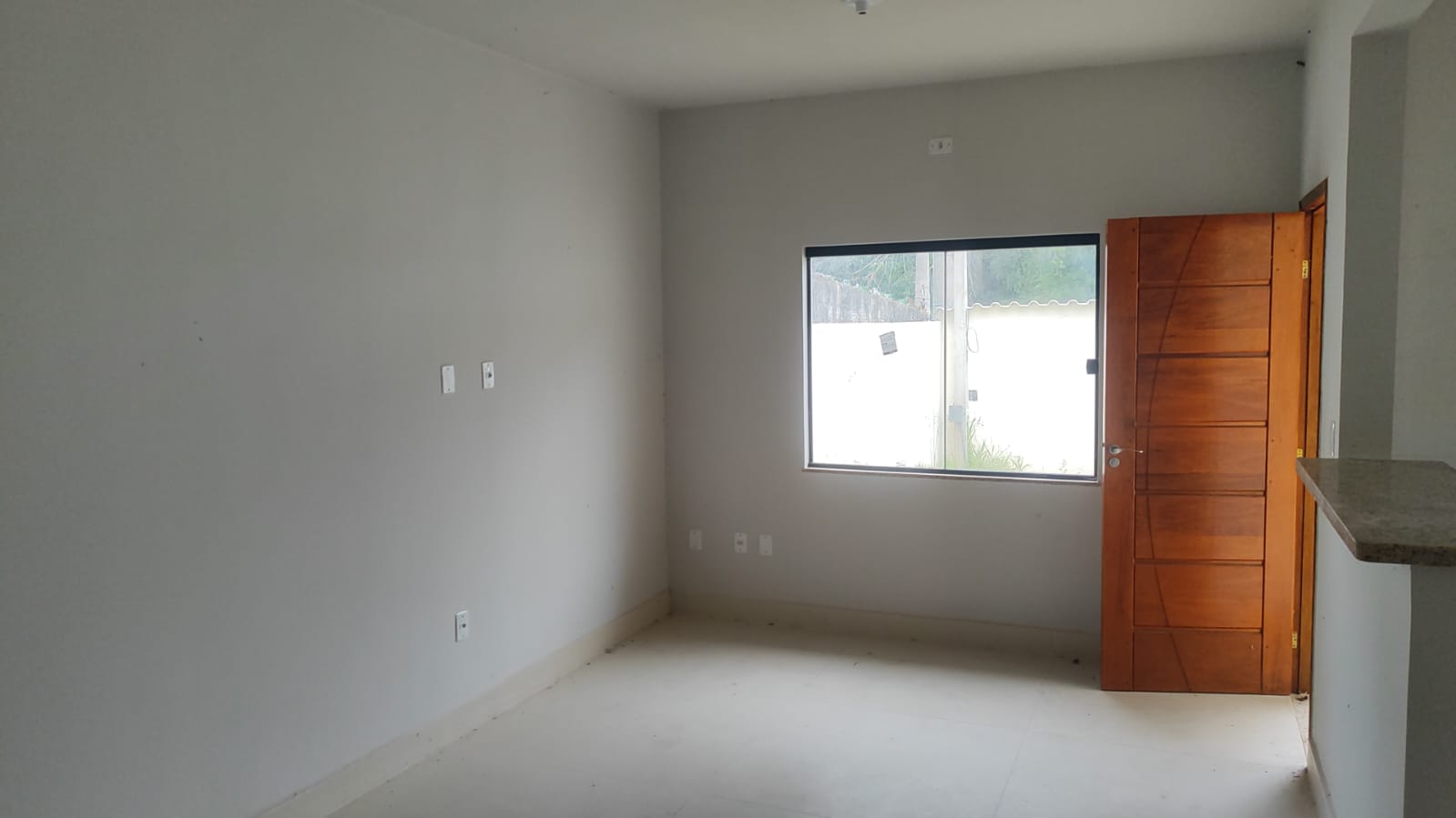 Casa com 3 quartos e garagem para locação no Jardim Atlântico Oeste, em Itaipuaçu, Maricá (RJ)!