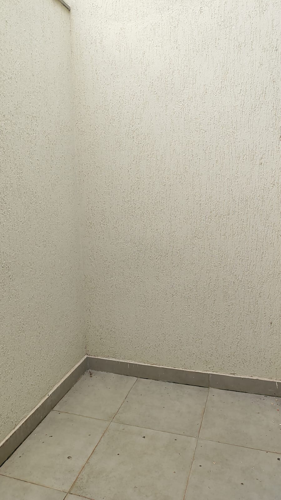 Casa com 3 quartos e garagem para locação no Jardim Atlântico Oeste, em Itaipuaçu, Maricá (RJ)!