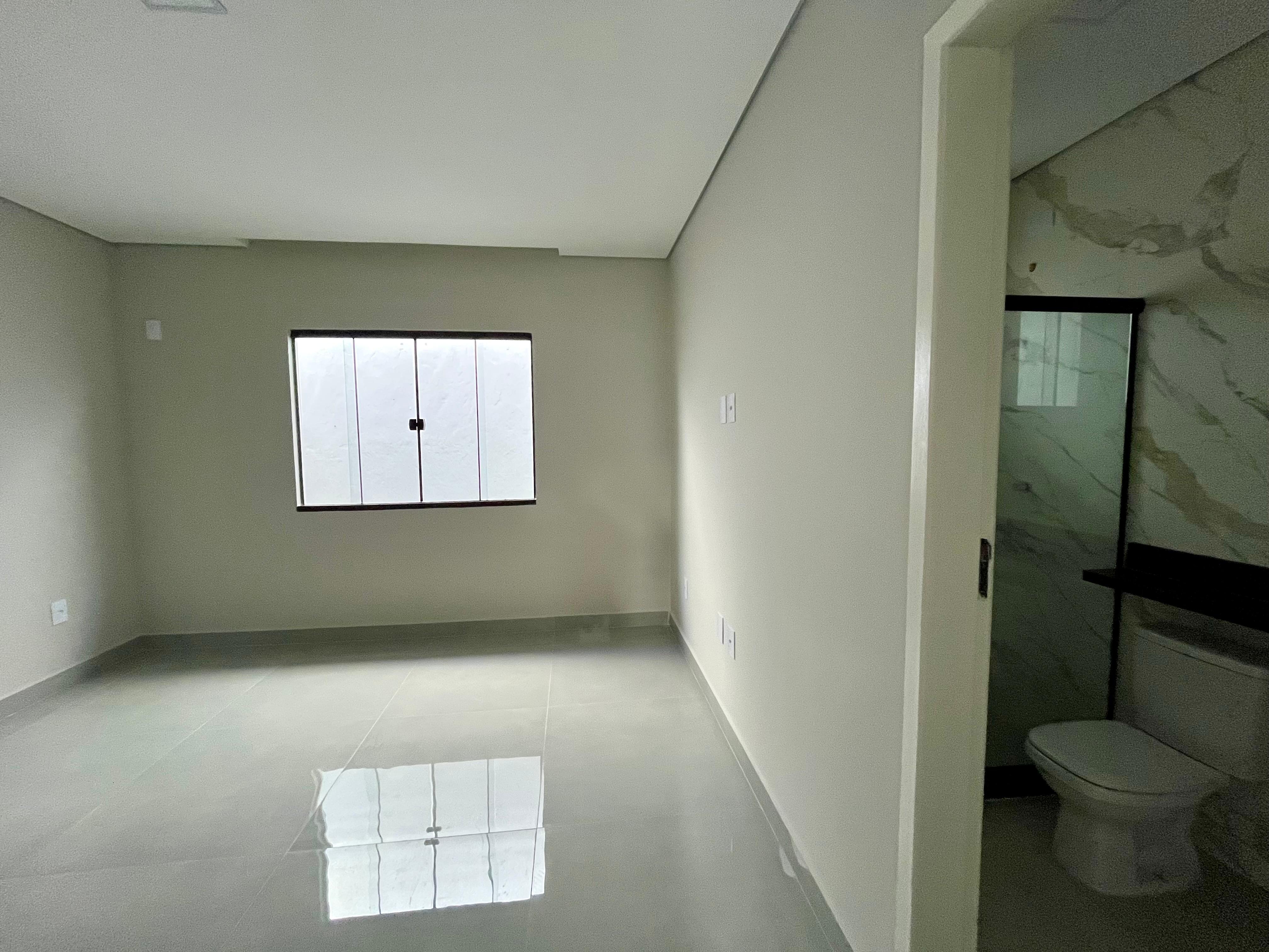 Casa de alto padrão à venda no Jardim Atlântico Leste, em Itaipuaçu, Maricá (RJ)!