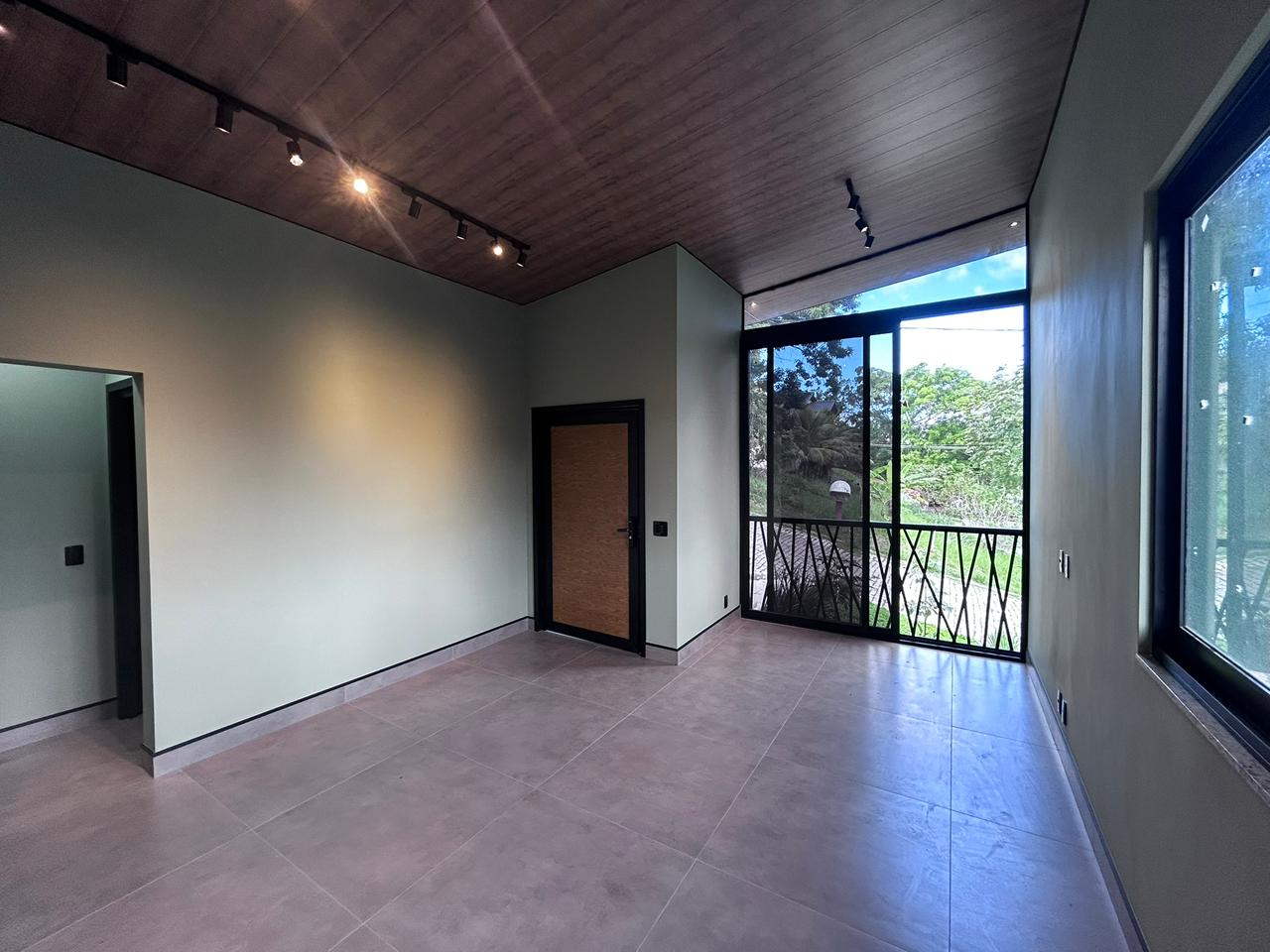 Casa alto padrão com 4 quartos à venda no Condomínio Ubatã, em Maricá (RJ)!