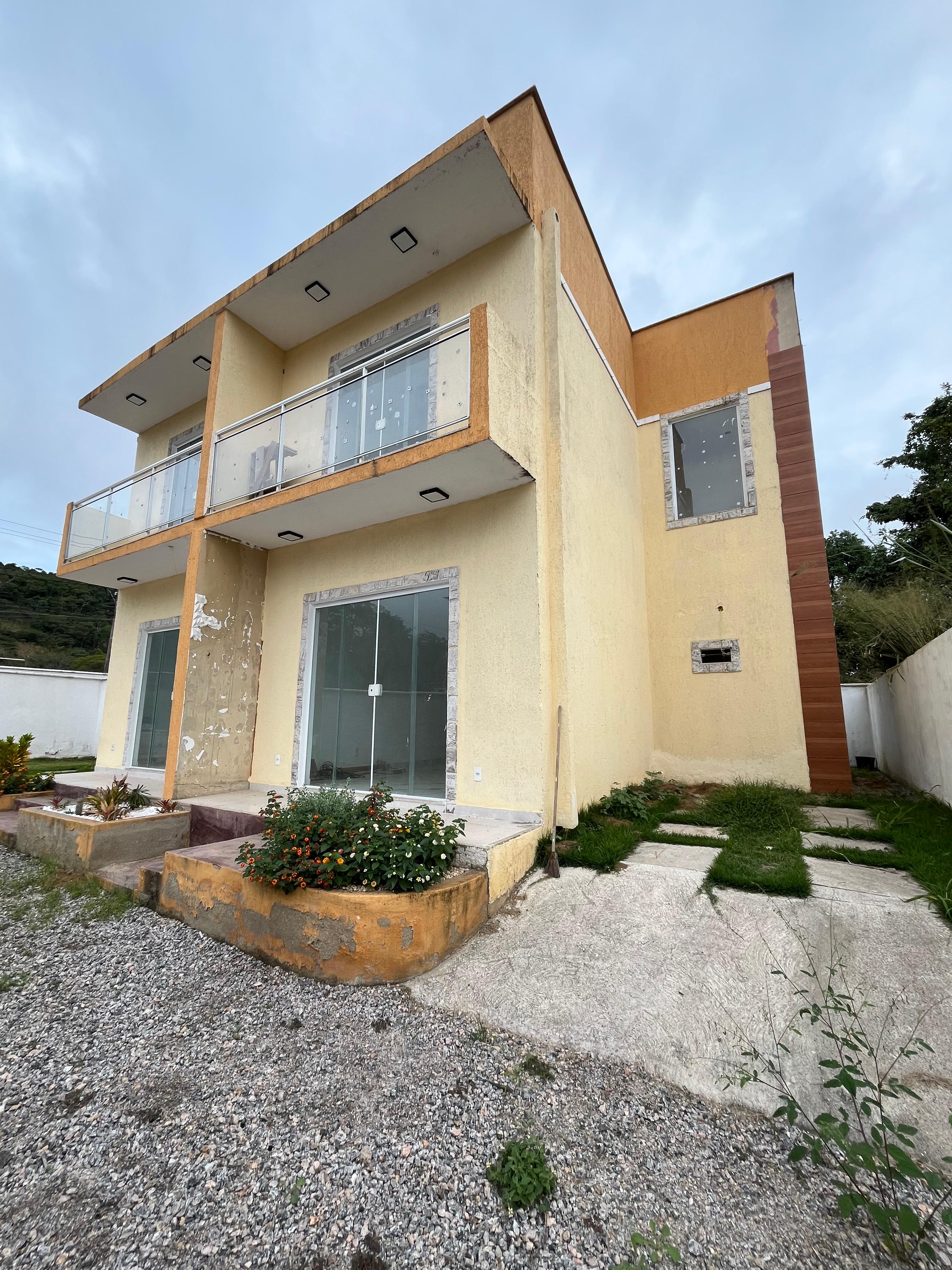 Duplex com 3 quartos para locação no Barroco, Itaipuaçu, Maricá (RJ) 