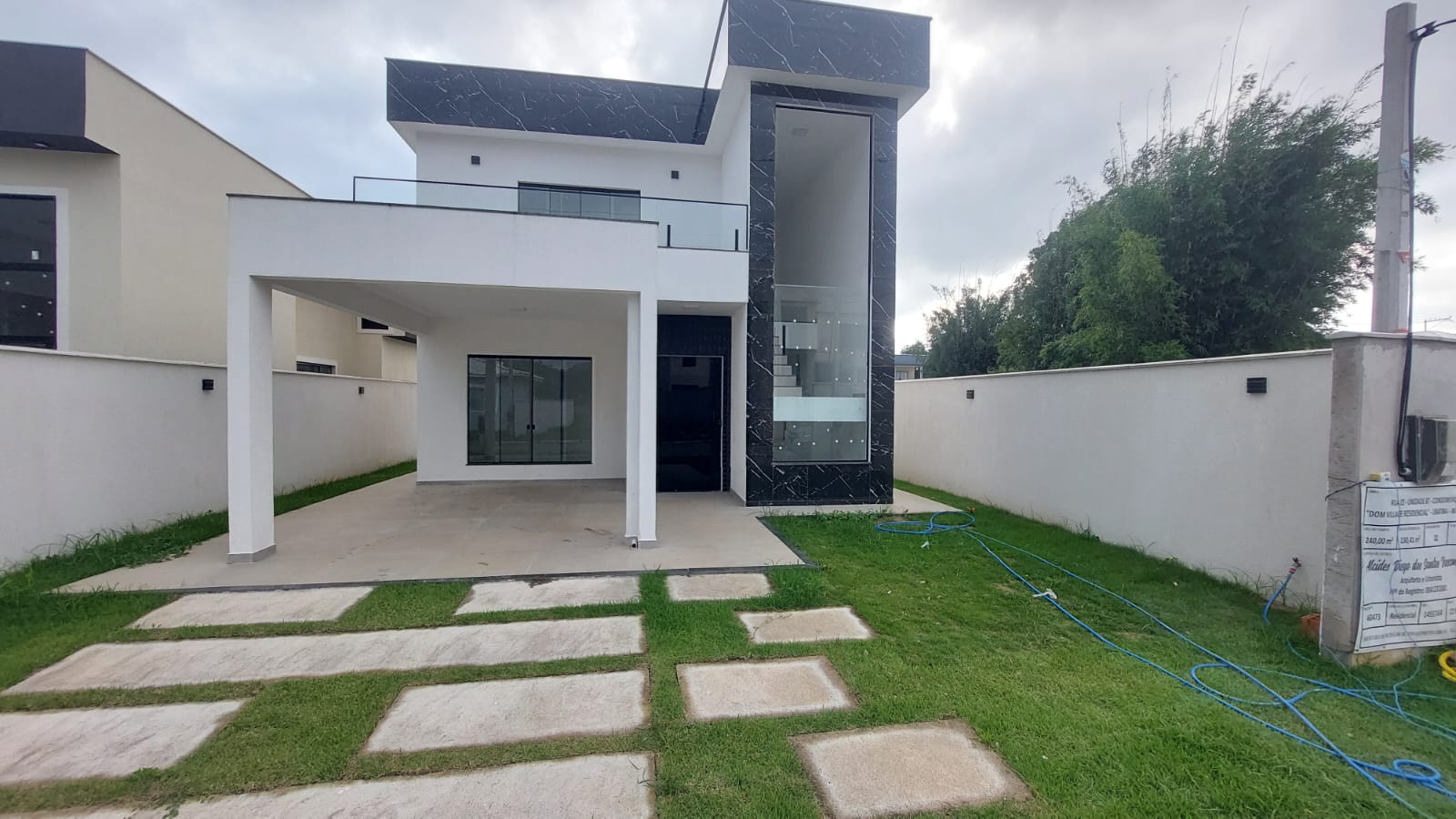 Casa com 2 quartos à venda em condomínio fechado, em Ubatiba, Maricá (RJ)