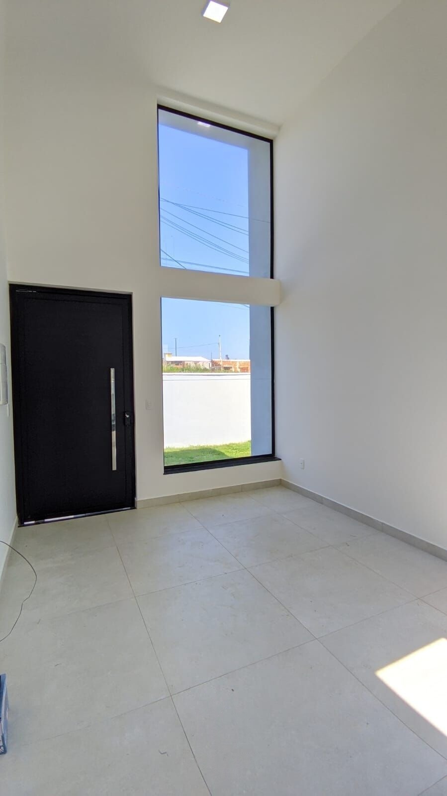 Casa proximo à praia com 3 quartos para locação no Jardim Atlântico Central, em Itaipuaçu, Maricá (RJ)!