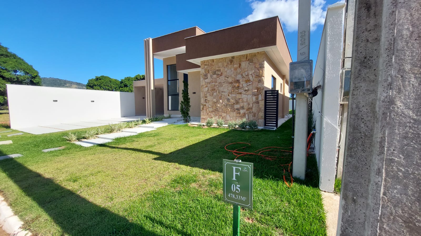 Casa com 3 quartos à venda no Condomínio Privilege Golf, em Maricá/RJ. 