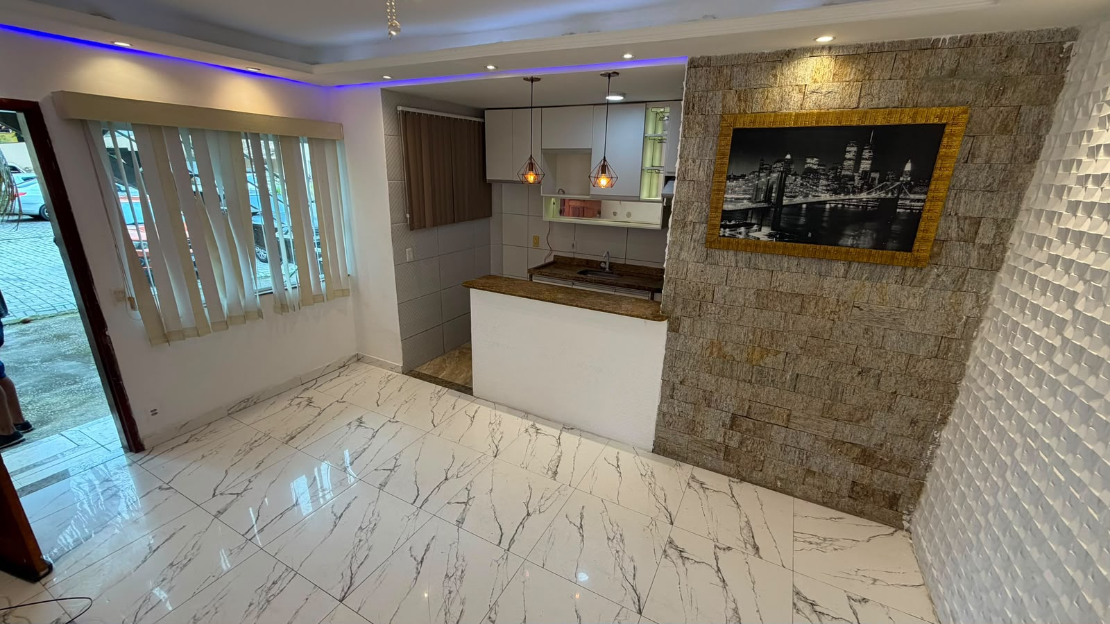 Casa com 1 quarto para locação em condomínio no bairro Araçatiba, em Maricá/RJ.