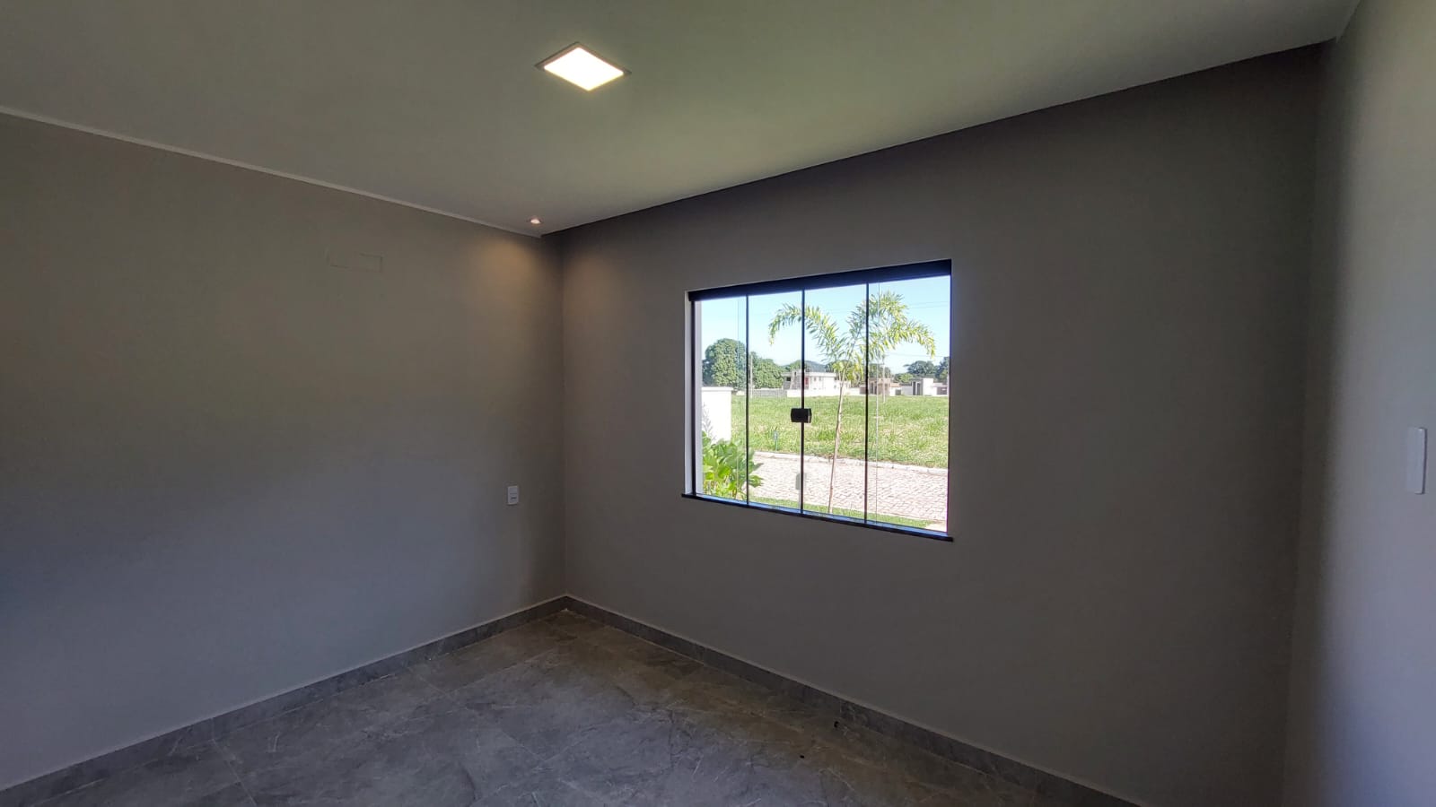 Casa com 3 quartos à venda no condomínio Privilege Golf, em Maricá/RJ. 