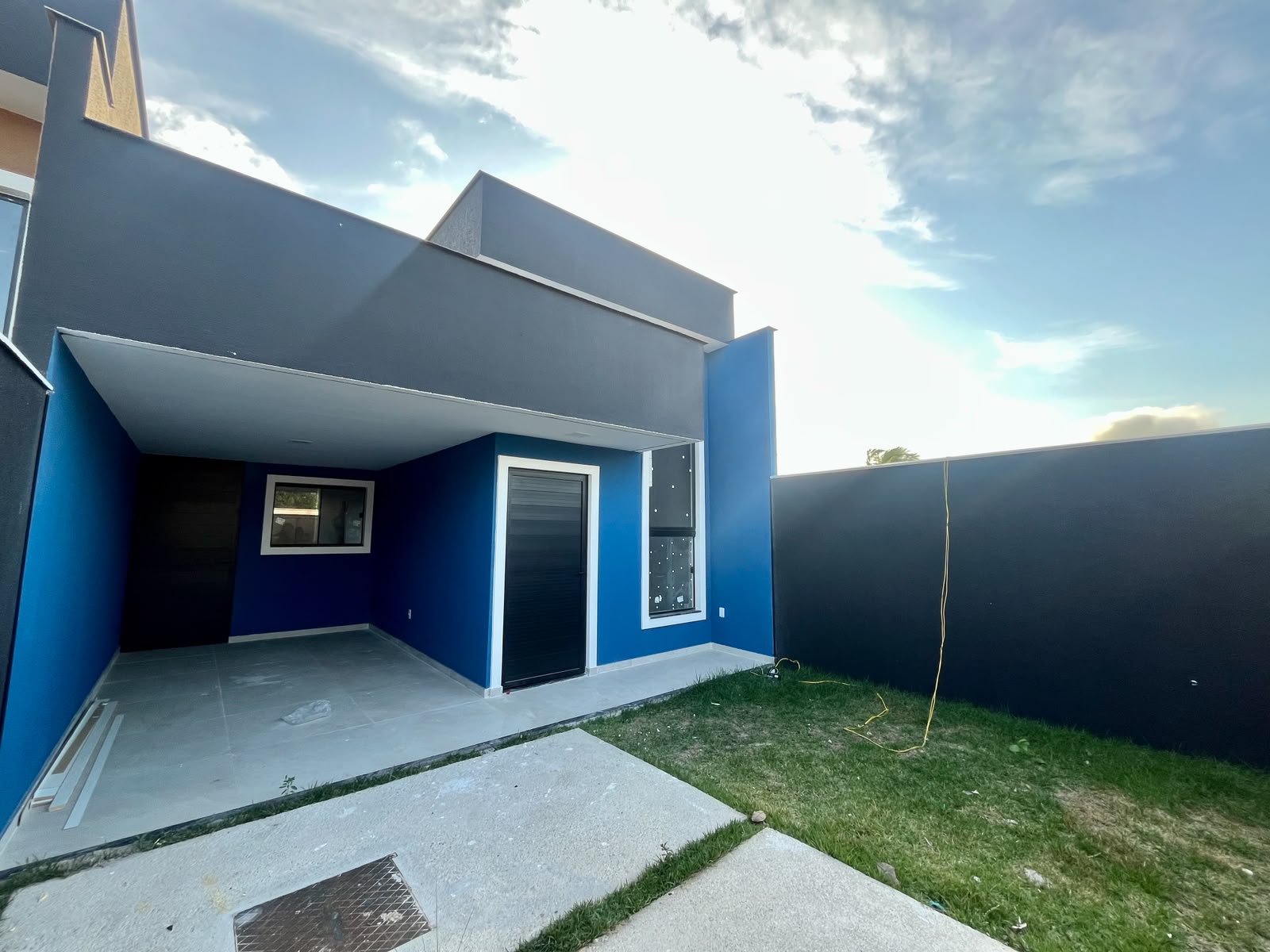 Casa linear com 2 quartos à venda no Jardim Atlântico Leste, Itaipuaçu, Maricá