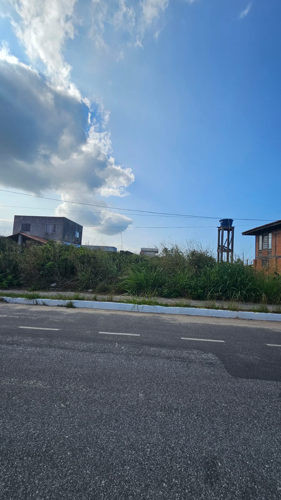 Terreno de 600m² Financiável a 1 Quadra da Praia no Jardim Atlântico Leste, Itaipuaçu – Maricá/RJ