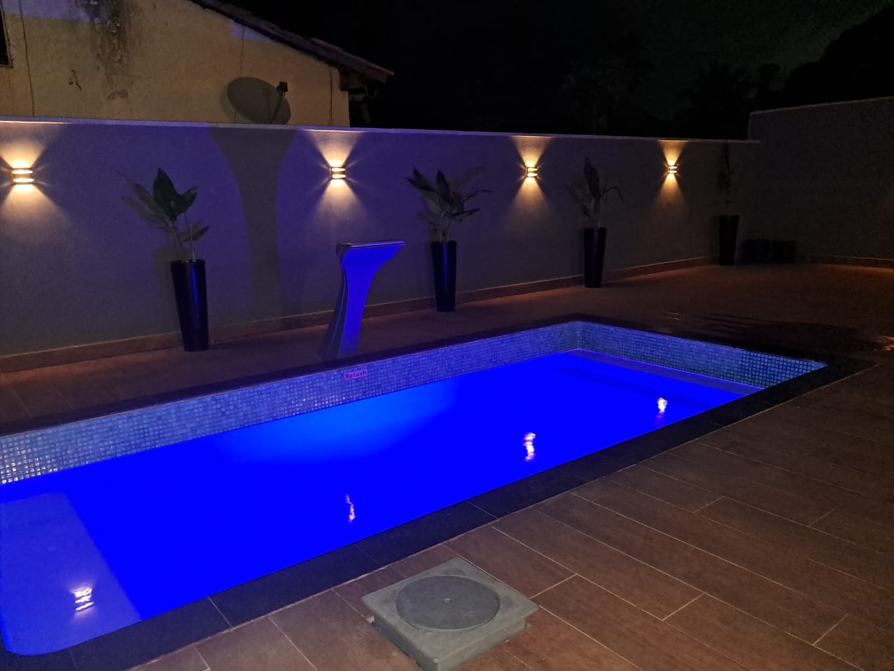 Maravilhosa Casa com 3 quartos e piscina no Parque Nanci, Maricá, RJ 