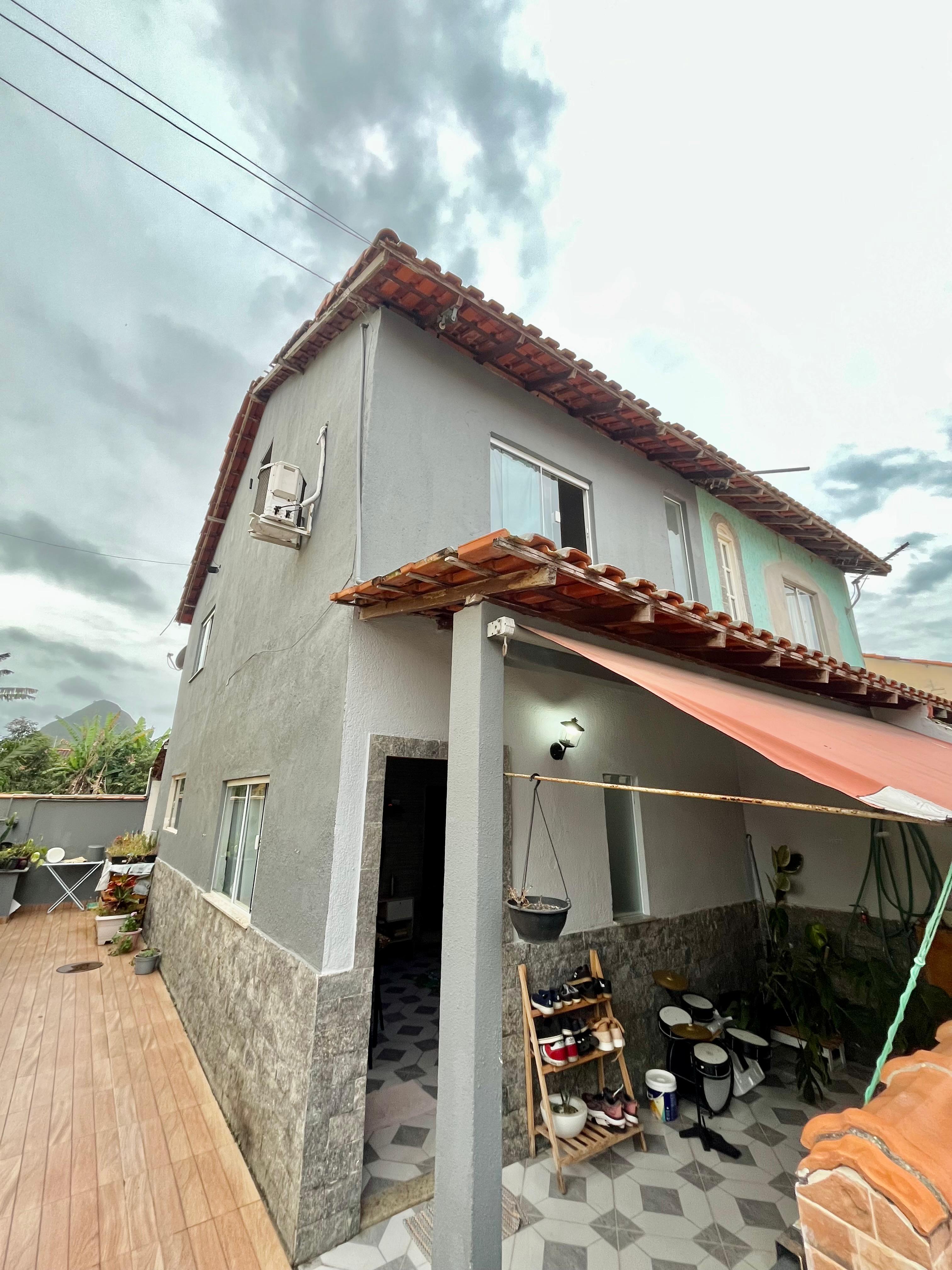 Casa duplex - Venda