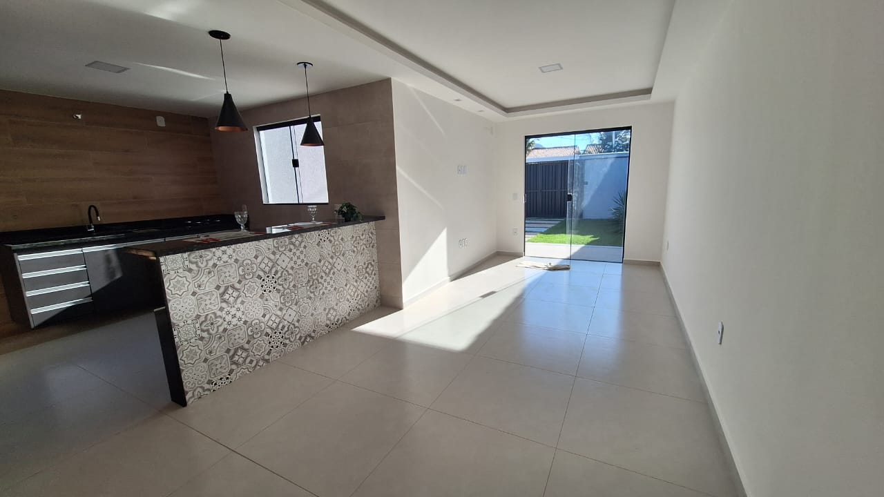 Casa com 3 quartos e 1 suíte à venda em São Bento da Lagoa, Itaipuaçu, Maricá/RJ