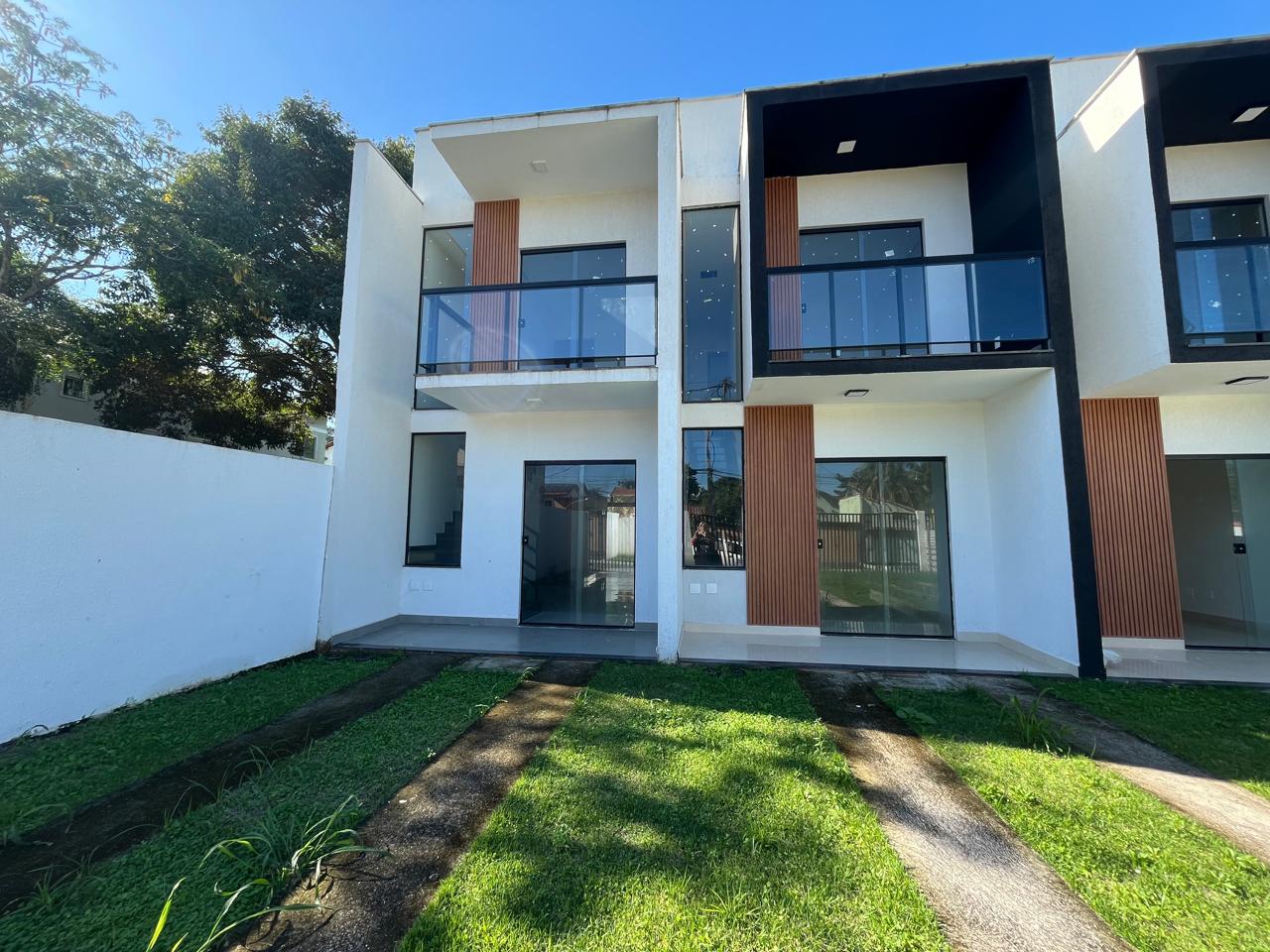 Casa duplex - Venda