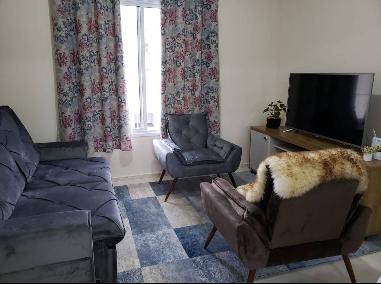 Excelente Apartamento Mobiliado a Venda e locação em Campos do Jordão
