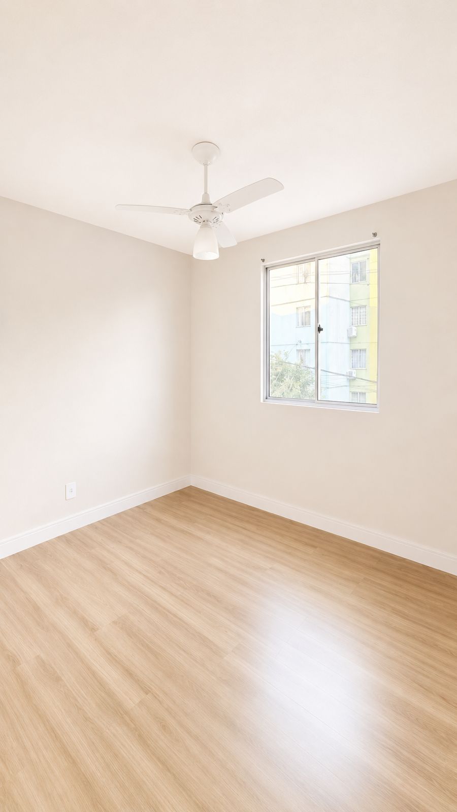Apartamento de 2 dormitórios no Condomínio Nicolau kuhn